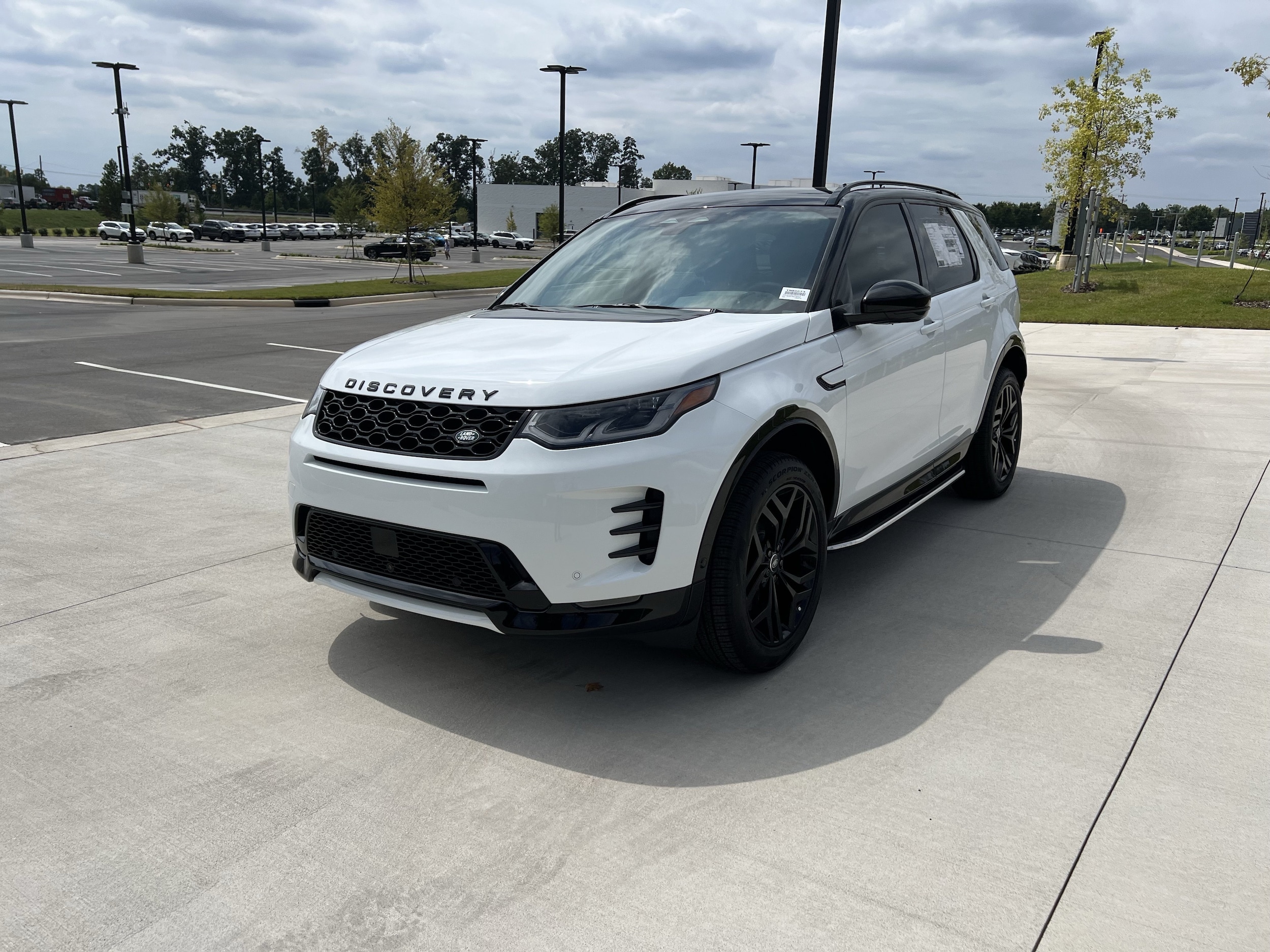 2026 Land Rover Discovery Sport Landmark 2026 Land Rover Discovery Sport Landmark