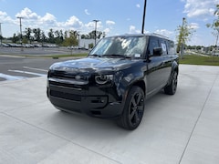 2026 Land Rover Defender 130 X-Dynamic SE SUV