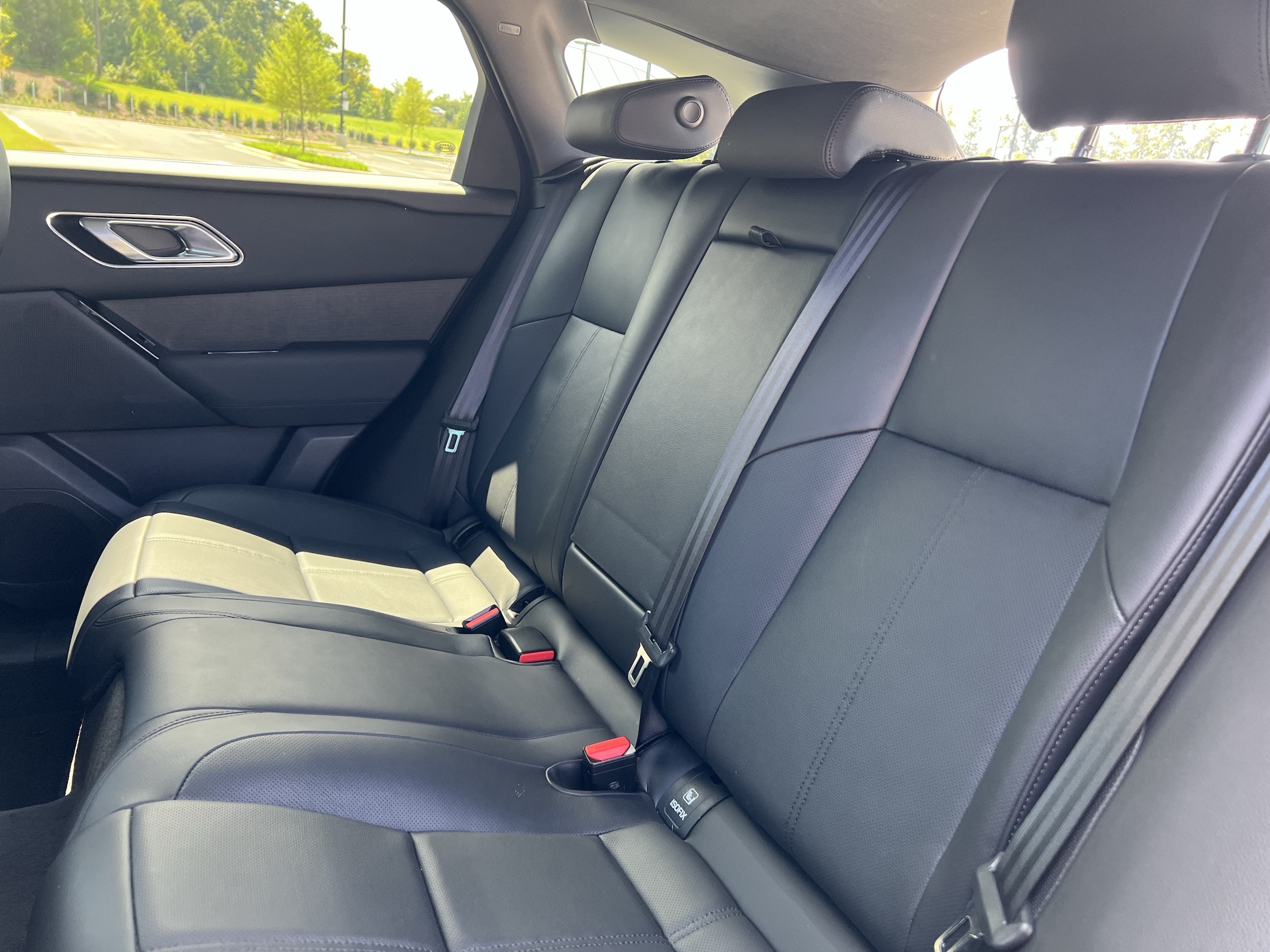 2026 Land Rover Range Rover Velar Dynamic SE - Photo 32