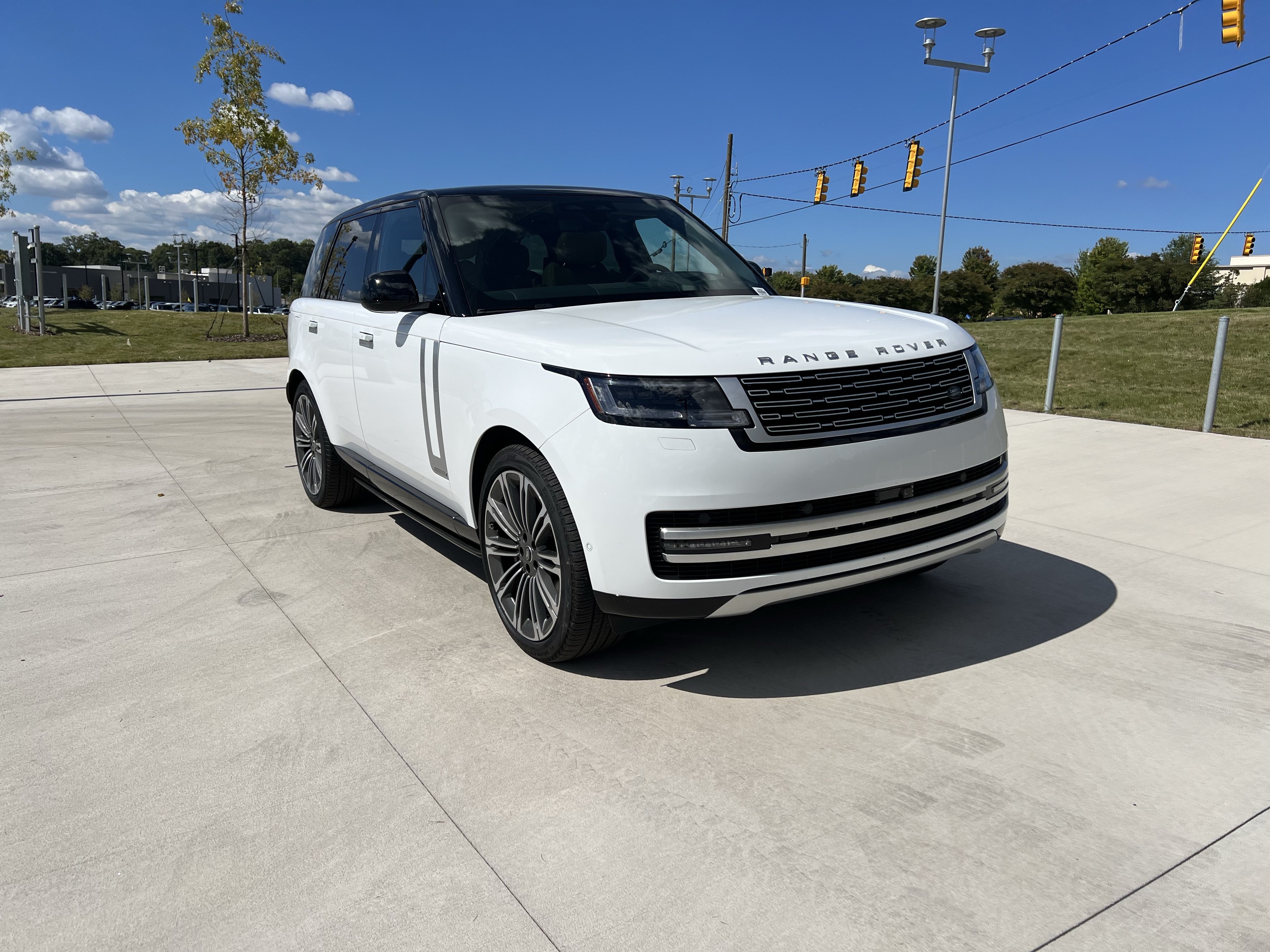 2024 Land Rover Range Rover P530 Autobiography SUV