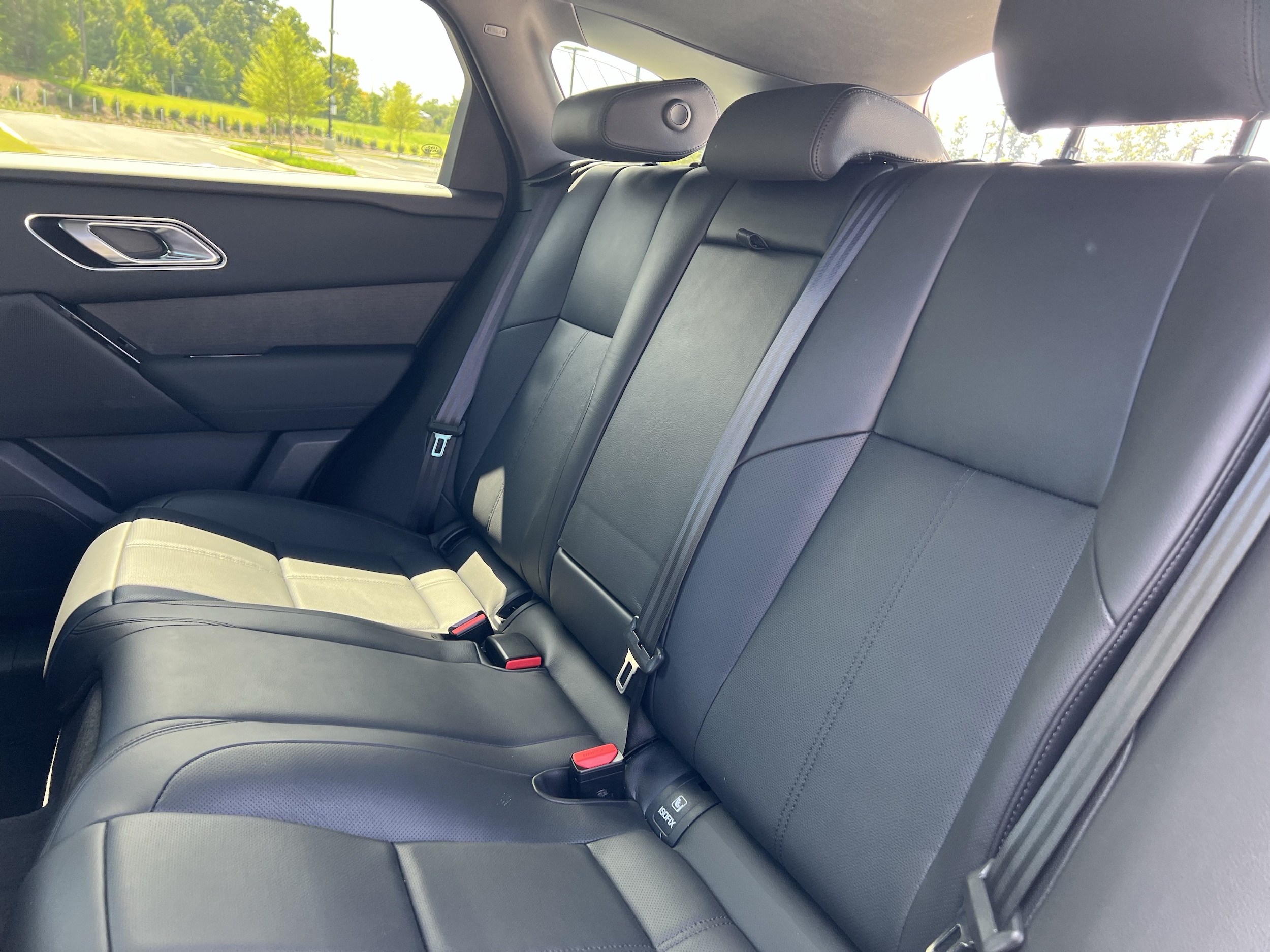 2026 Land Rover Range Rover Velar Dynamic SE - Photo 31