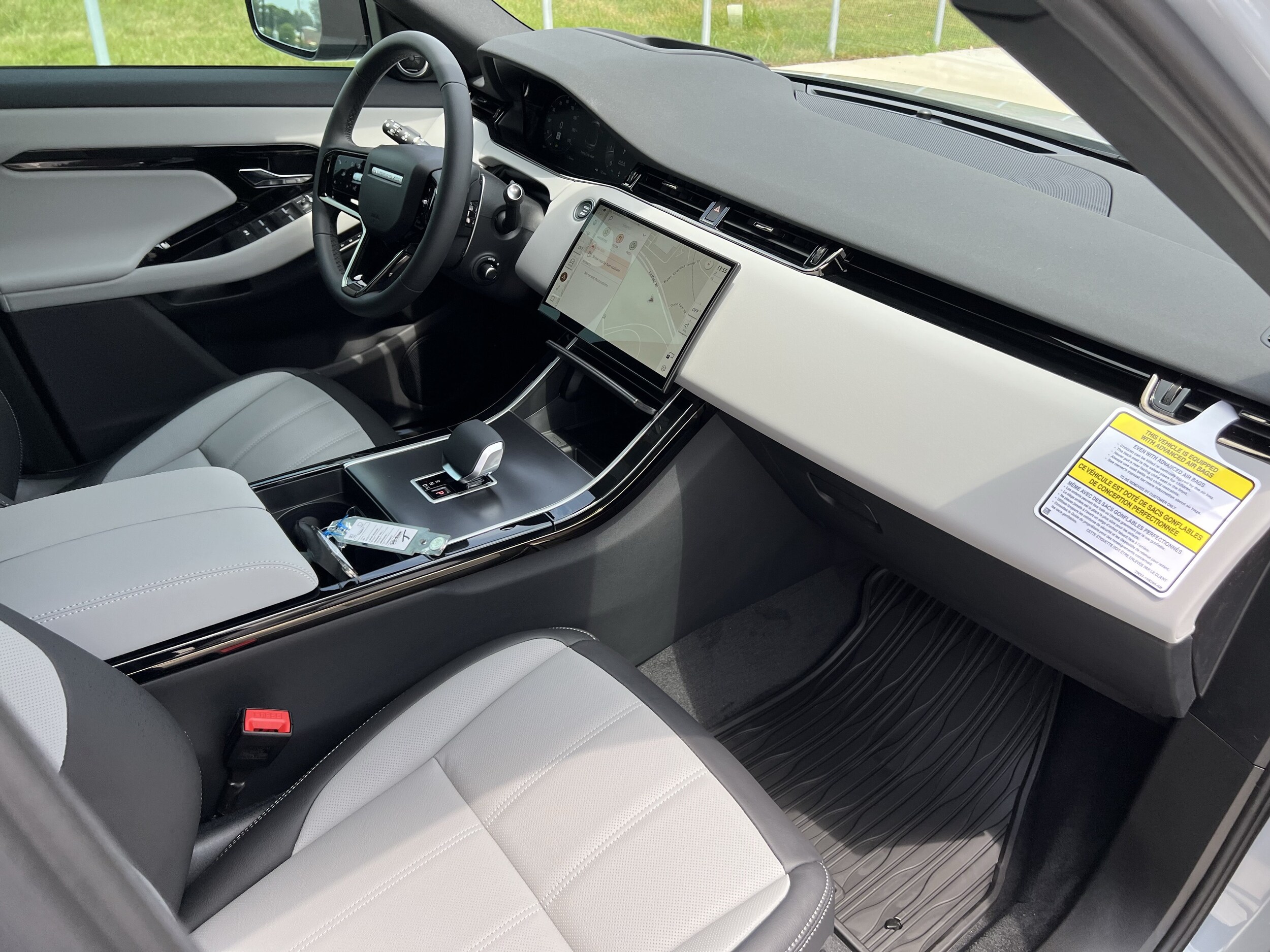 2026 Land Rover Range Rover Evoque Hoxton Edition