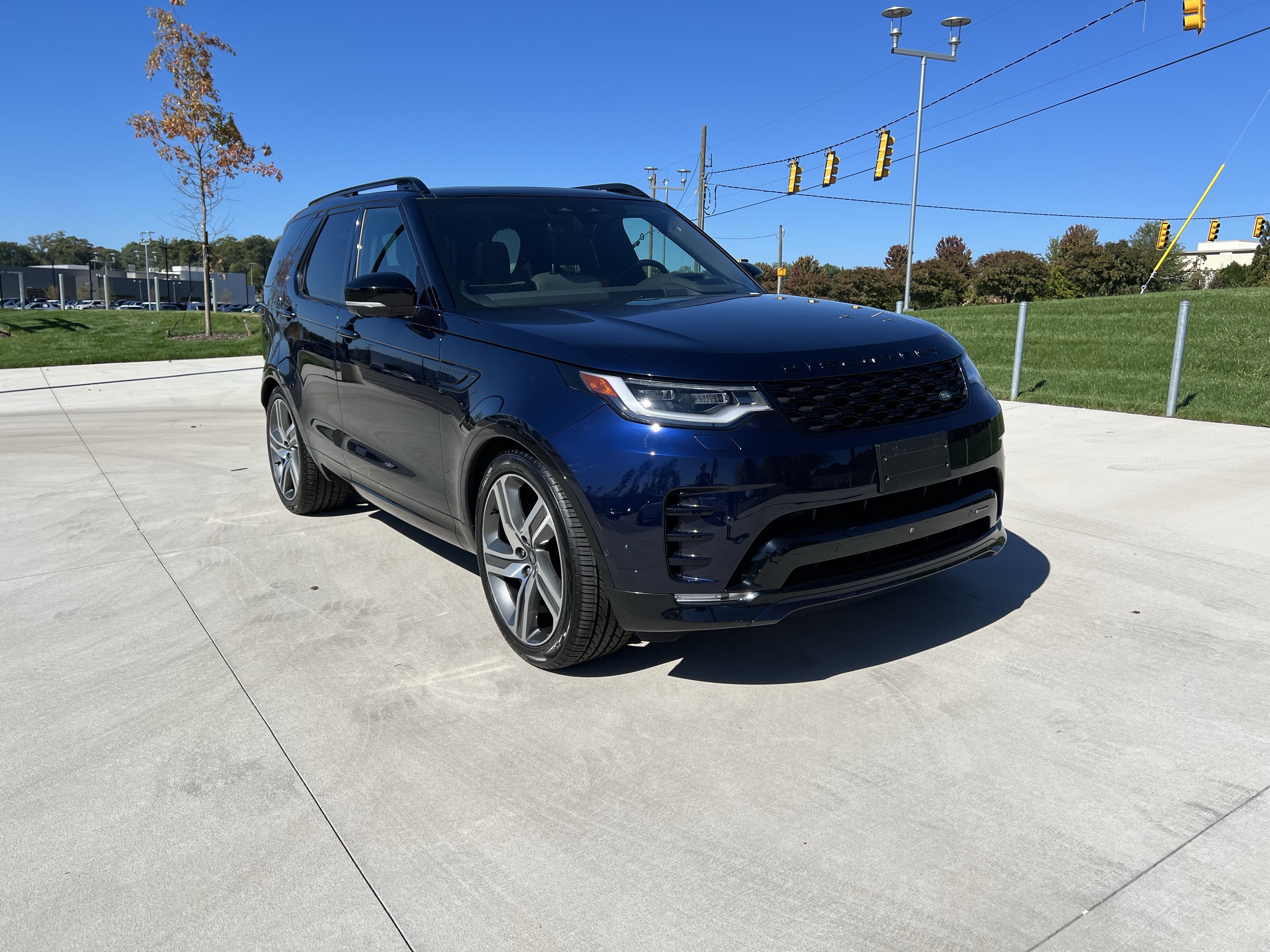 2023 Land Rover Discovery