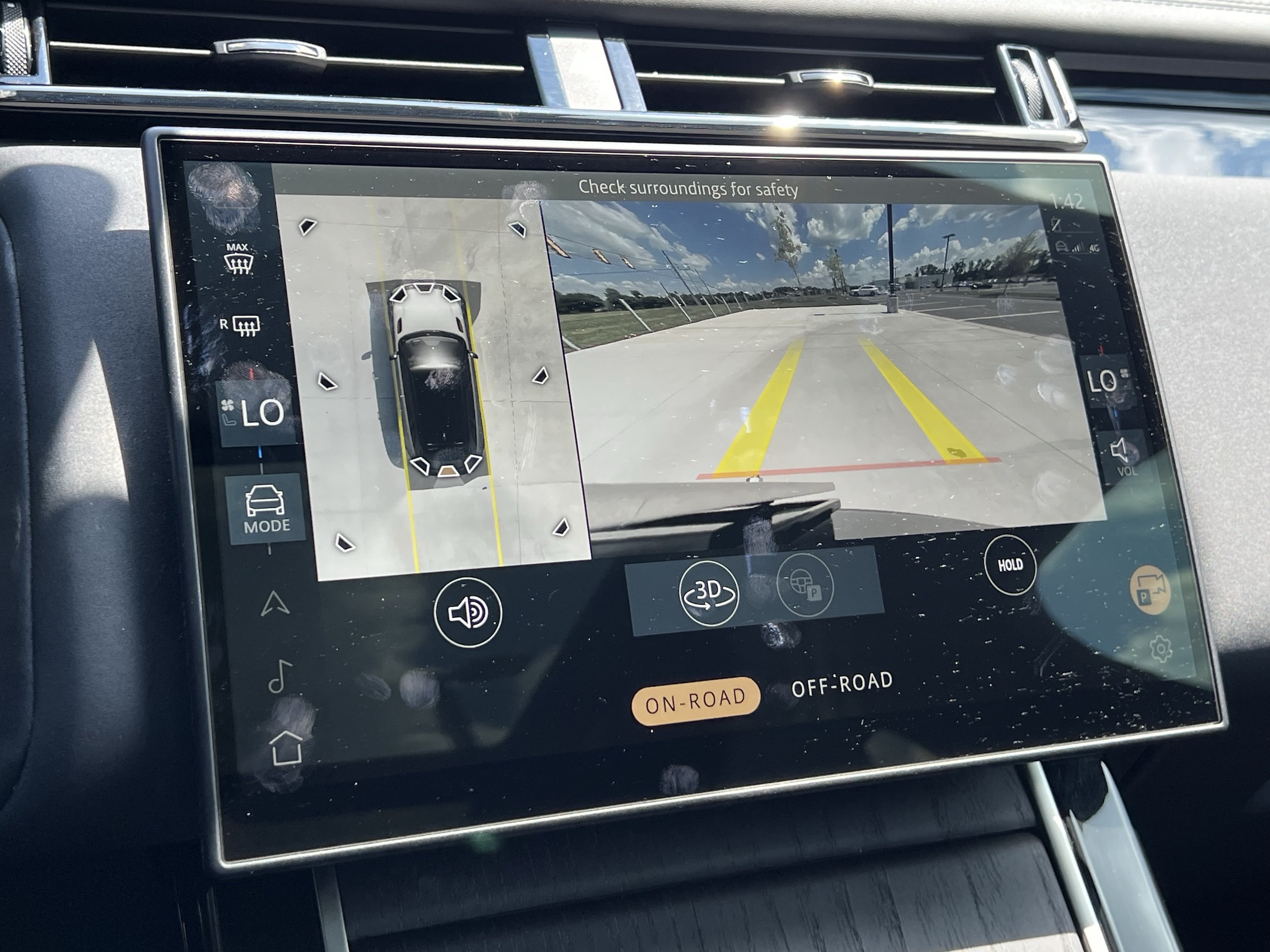 2026 Land Rover Range Rover Velar Dynamic SE - Photo 24