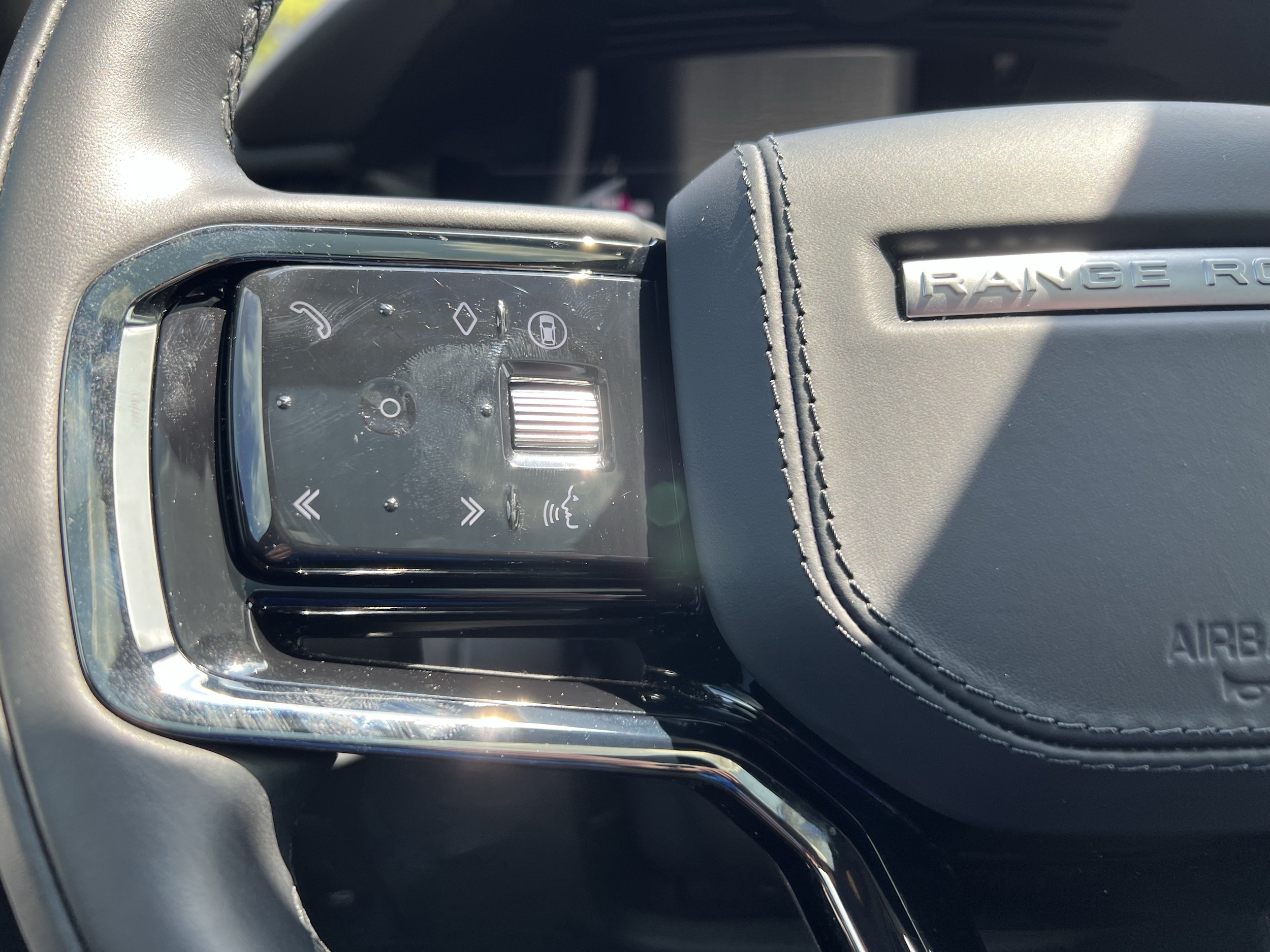 2026 Land Rover Range Rover Velar Dynamic SE - Photo 18