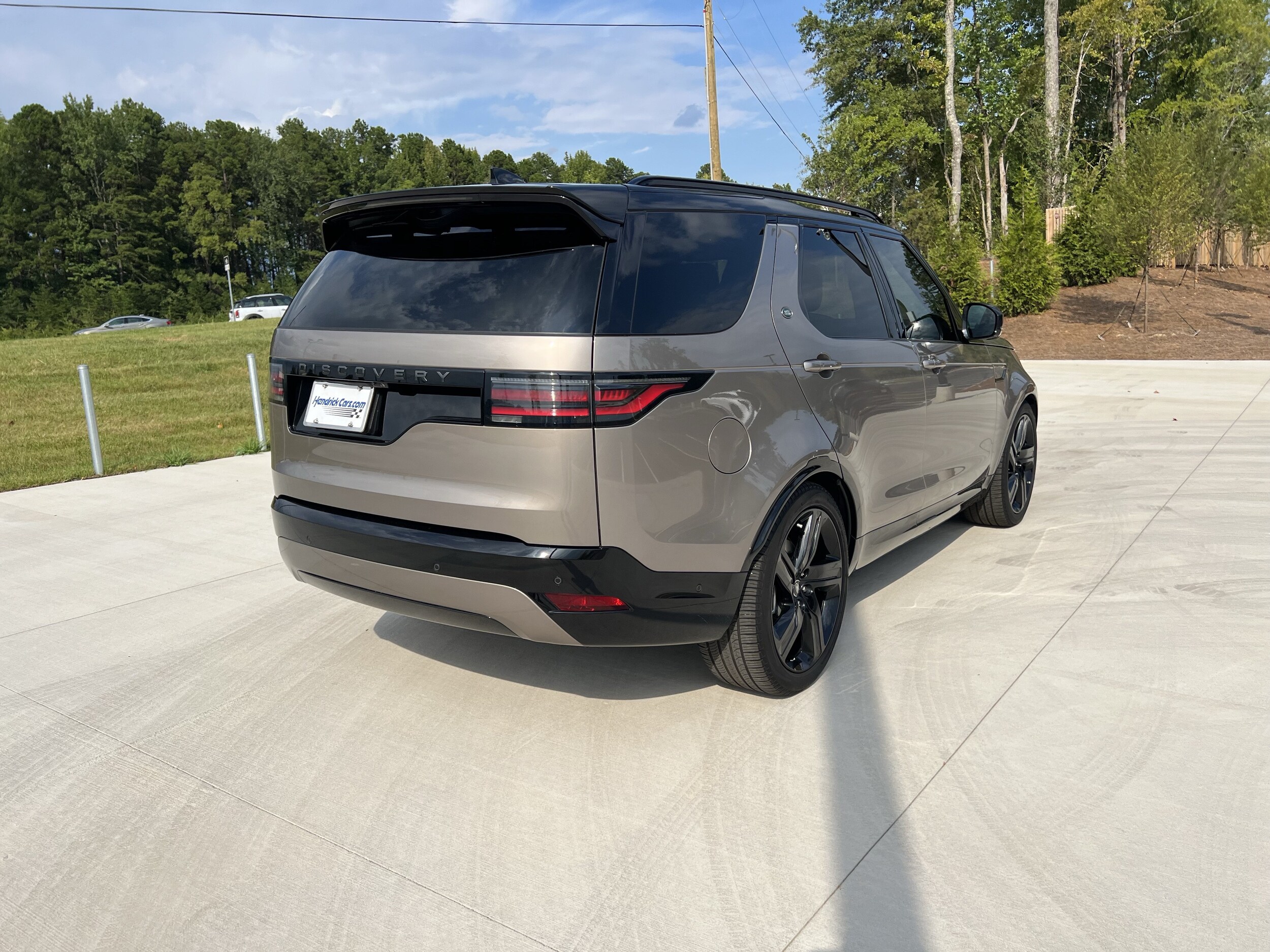 2025 Land Rover Discovery Dynamic SE - Photo 8