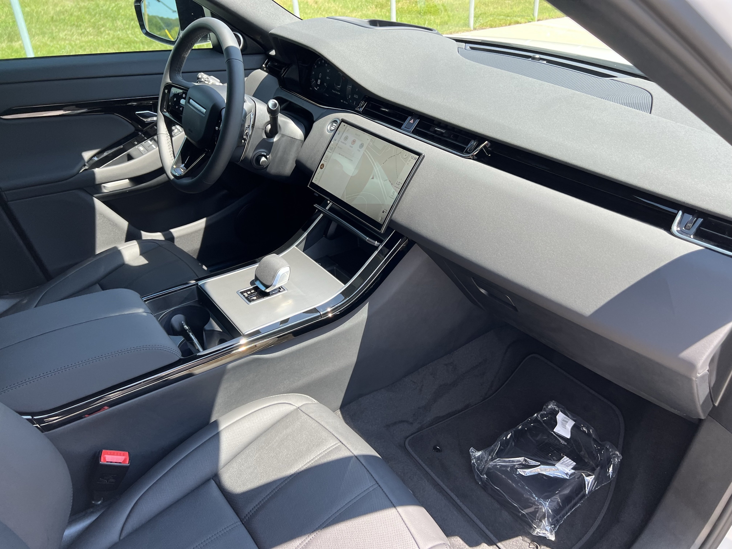 2026 Land Rover Range Rover Evoque Core S