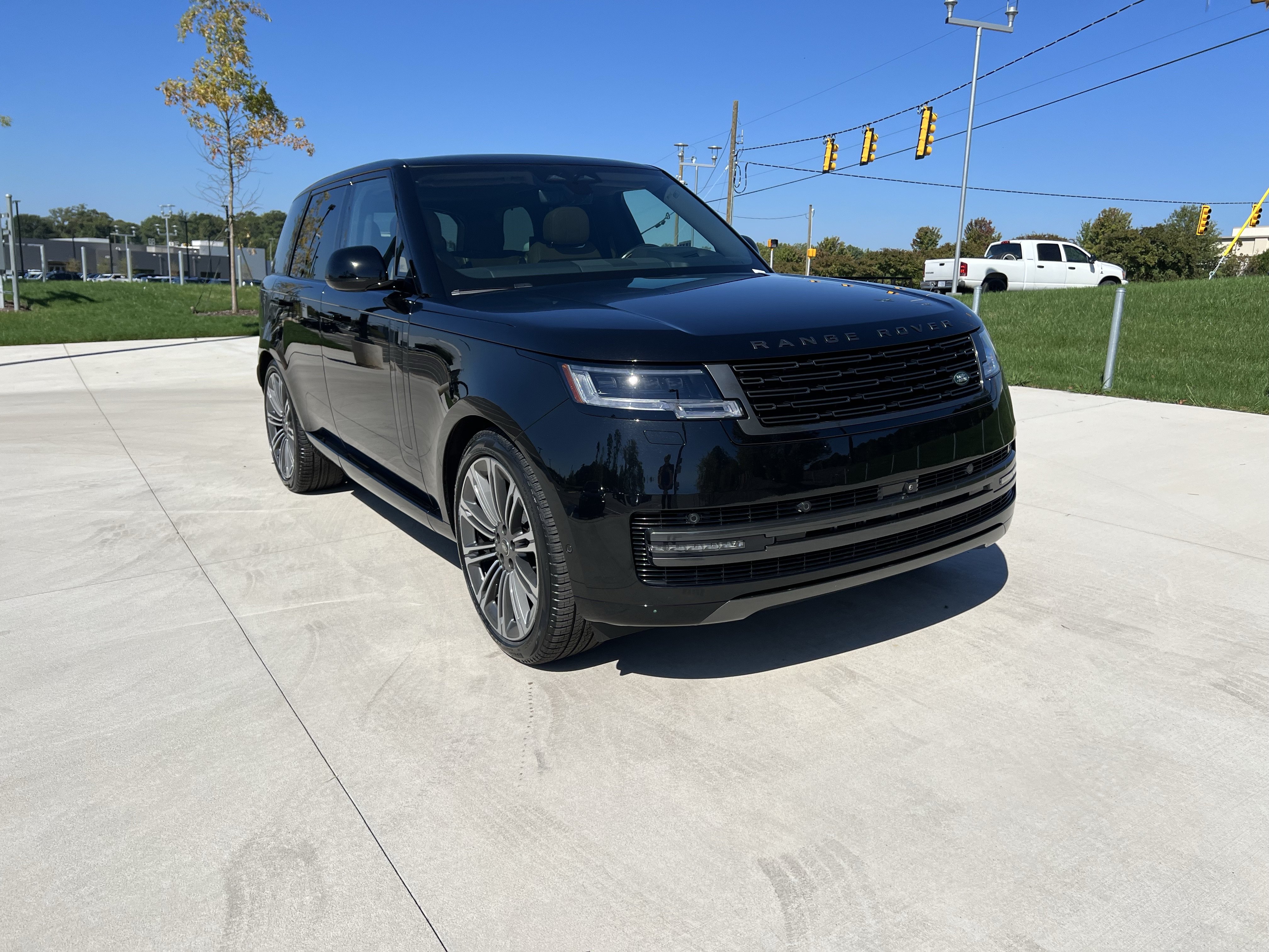 Certified 2024 Land Rover Range Rover P530 SE SUV