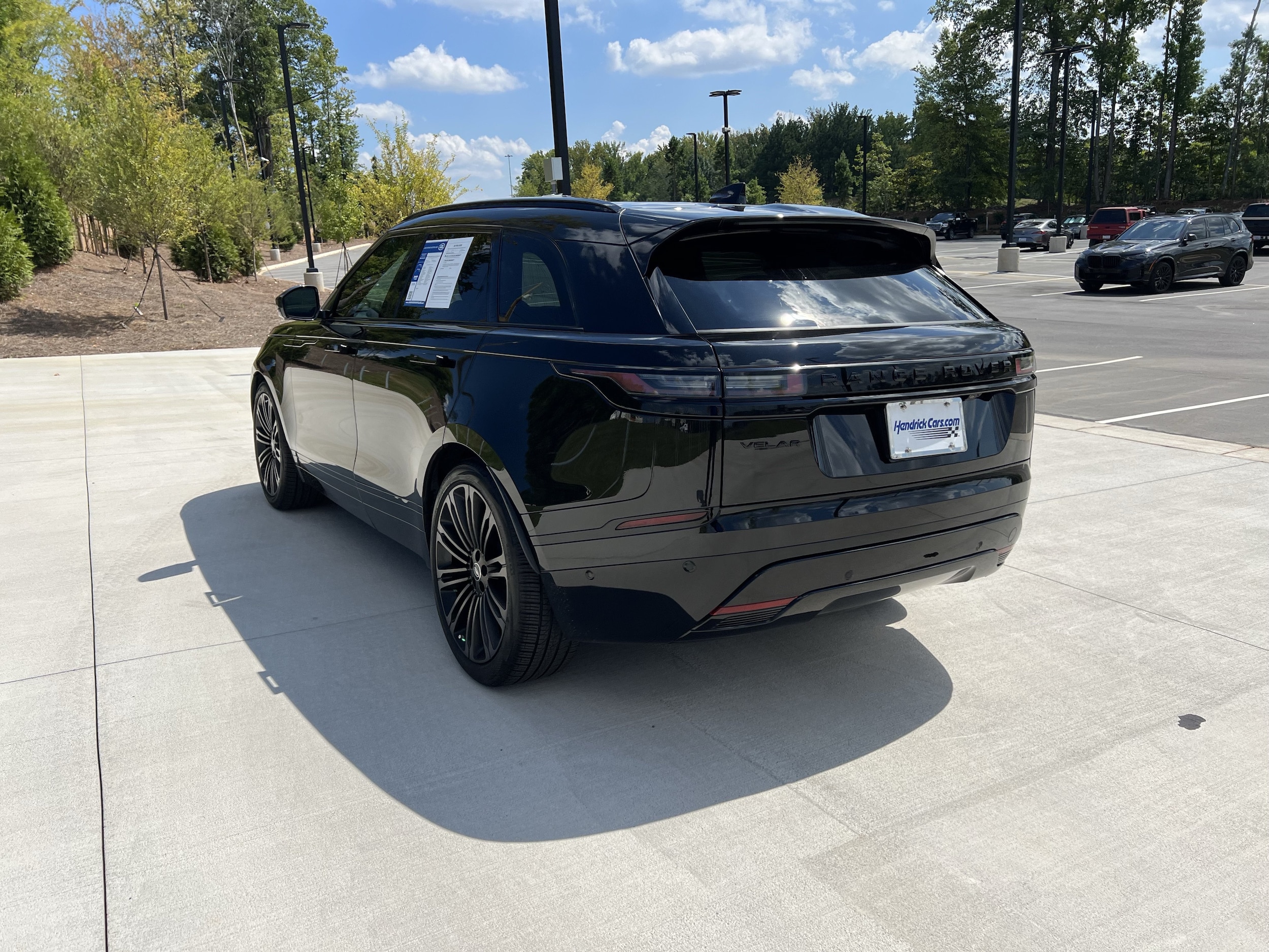 2026 Land Rover Range Rover Velar Dynamic SE - Photo 6