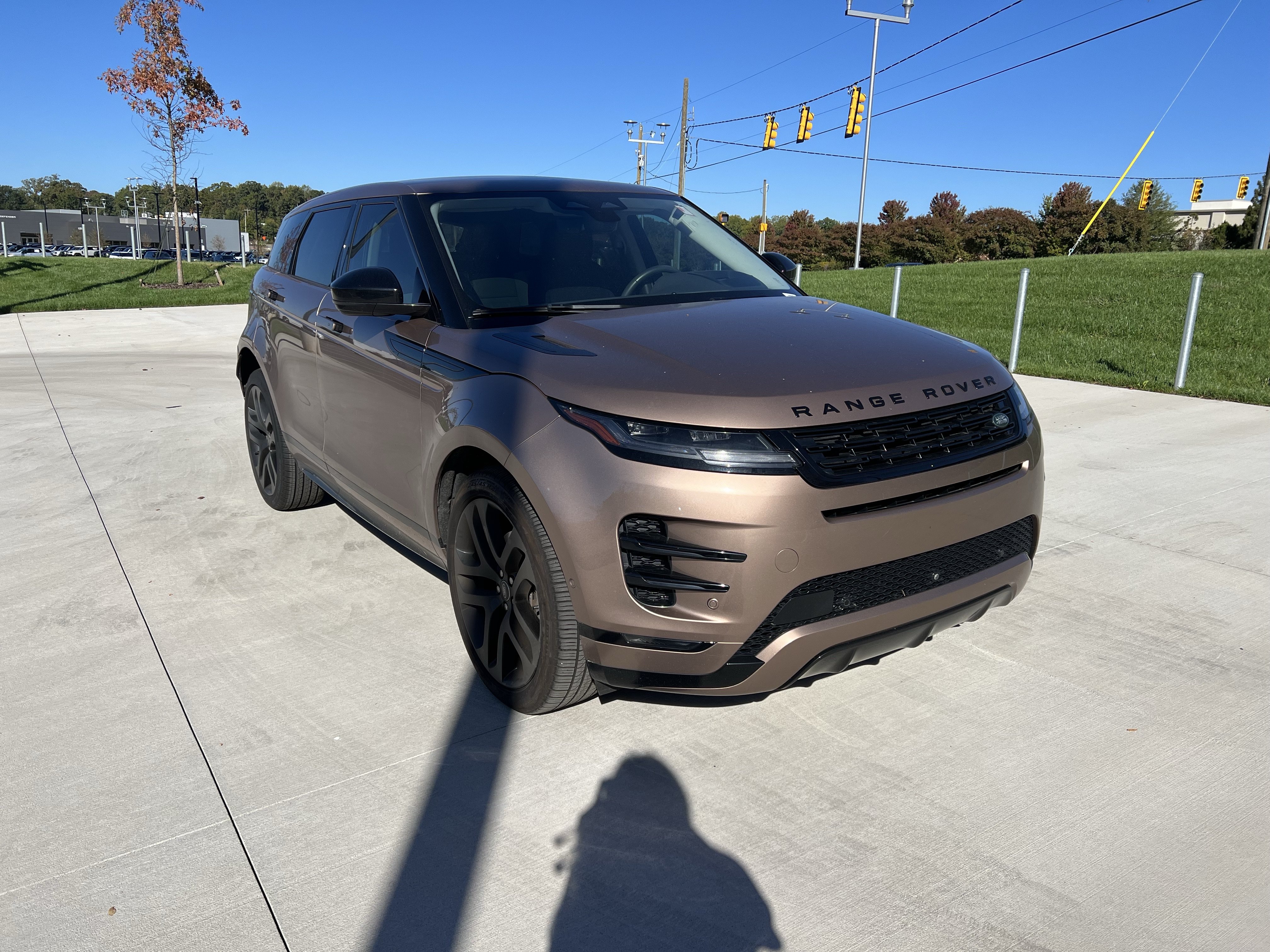 Used 2024 Land Rover Range Rover Evoque Dynamic SE SUV