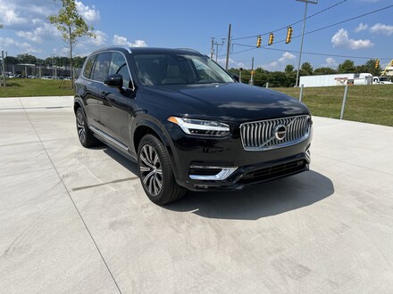 2025 Volvo XC90 B6 Plus 7-Seater SUV