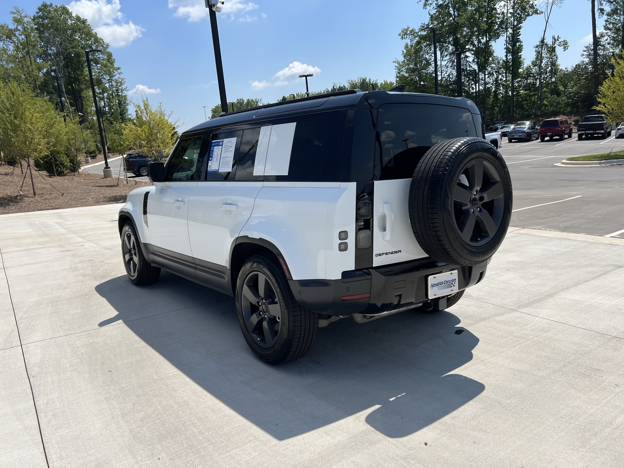 2026 Land Rover Defender S - Photo 6