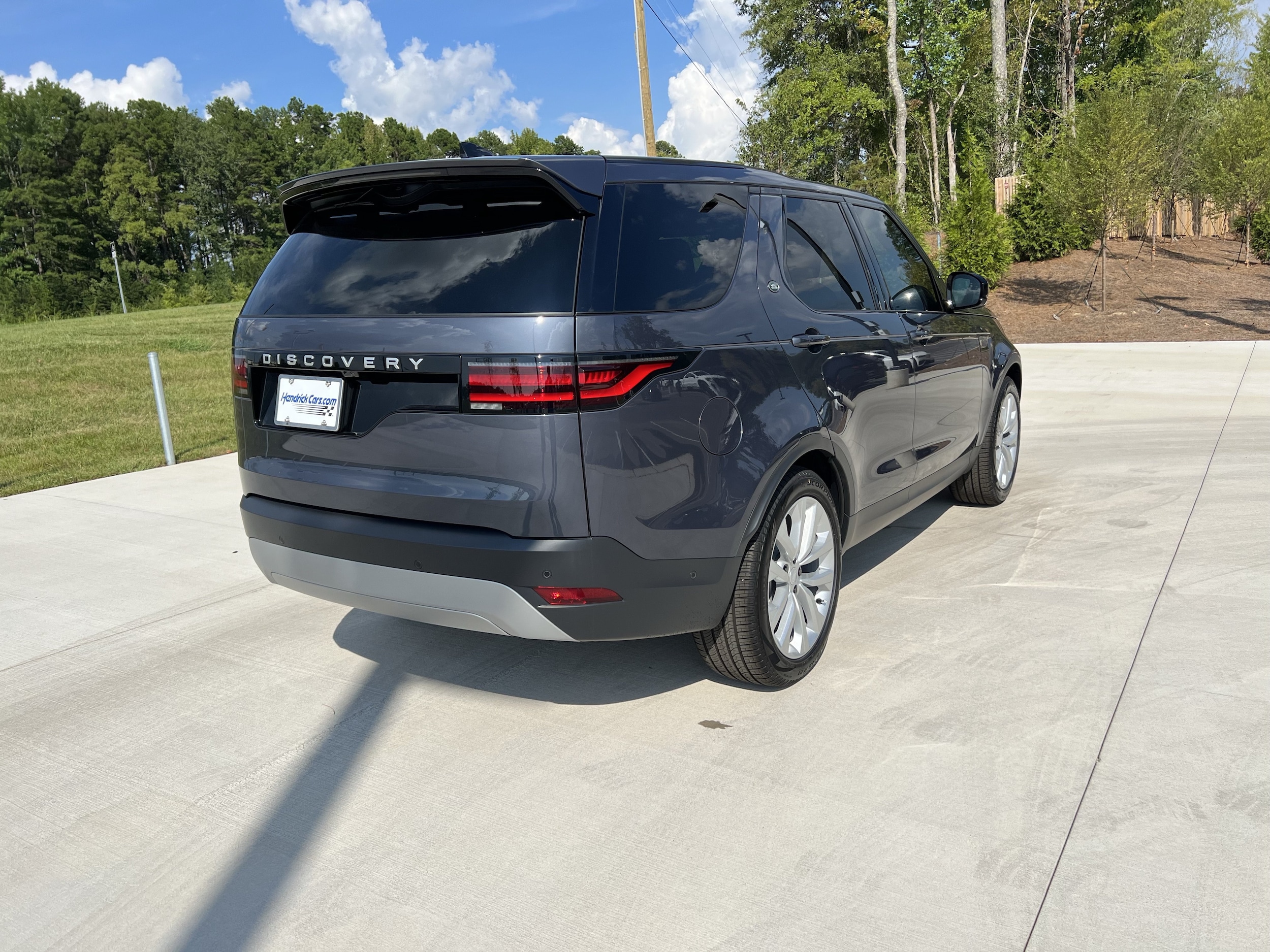 2026 Land Rover Discovery S