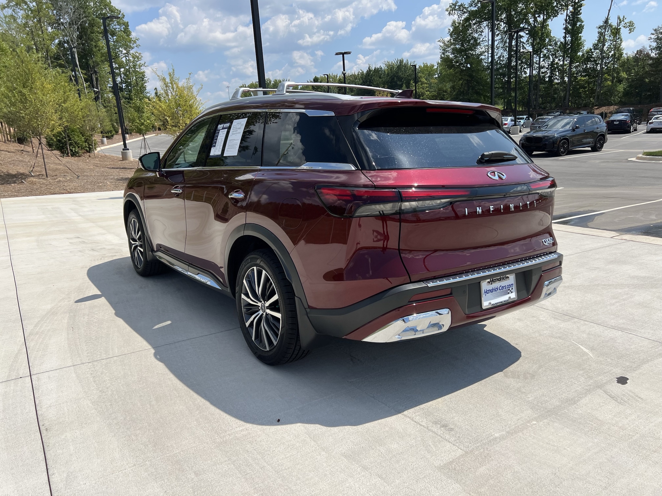 2022 INFINITI QX60 SENSORY