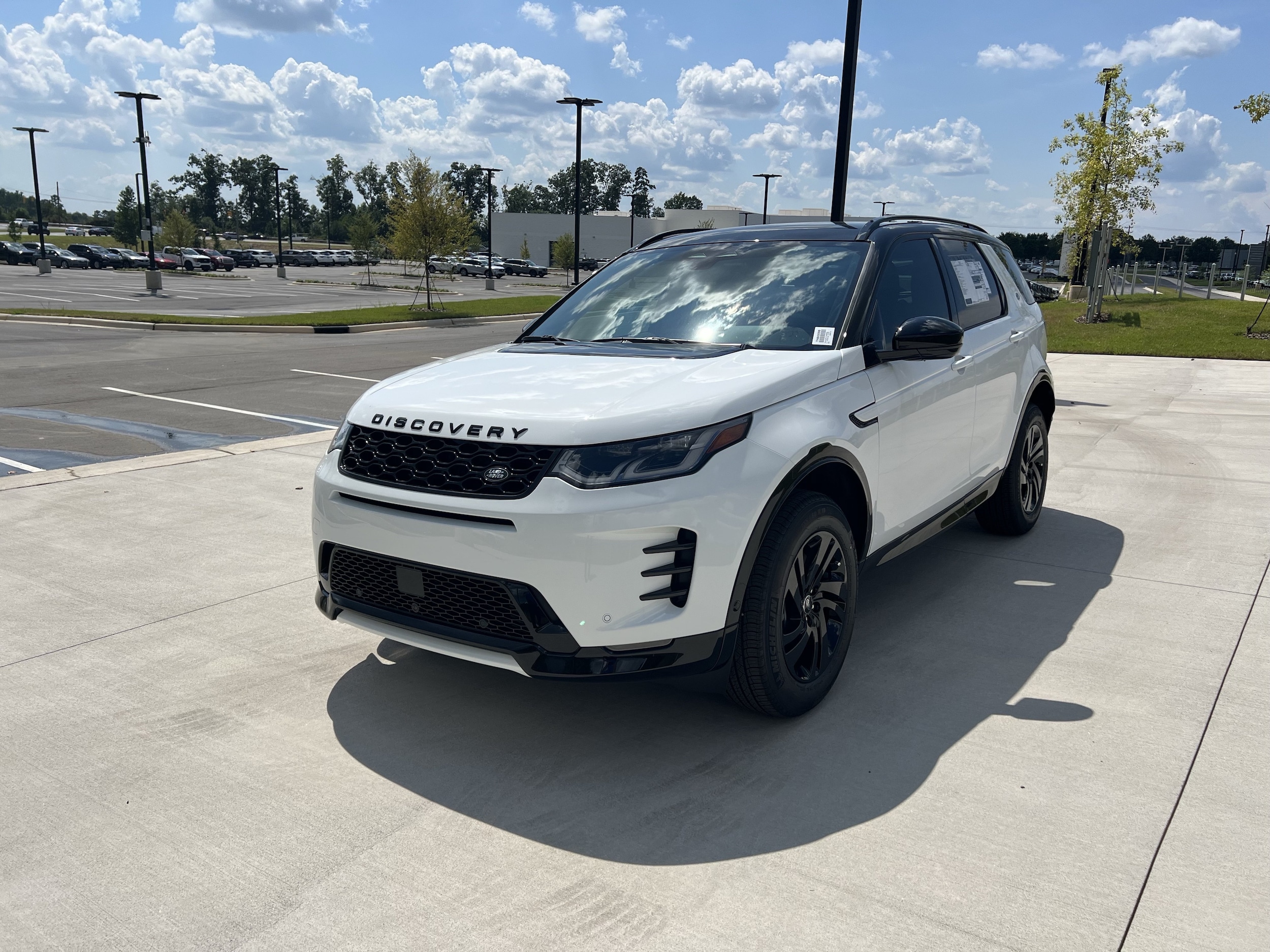 2026 Land Rover Discovery Sport Landmark