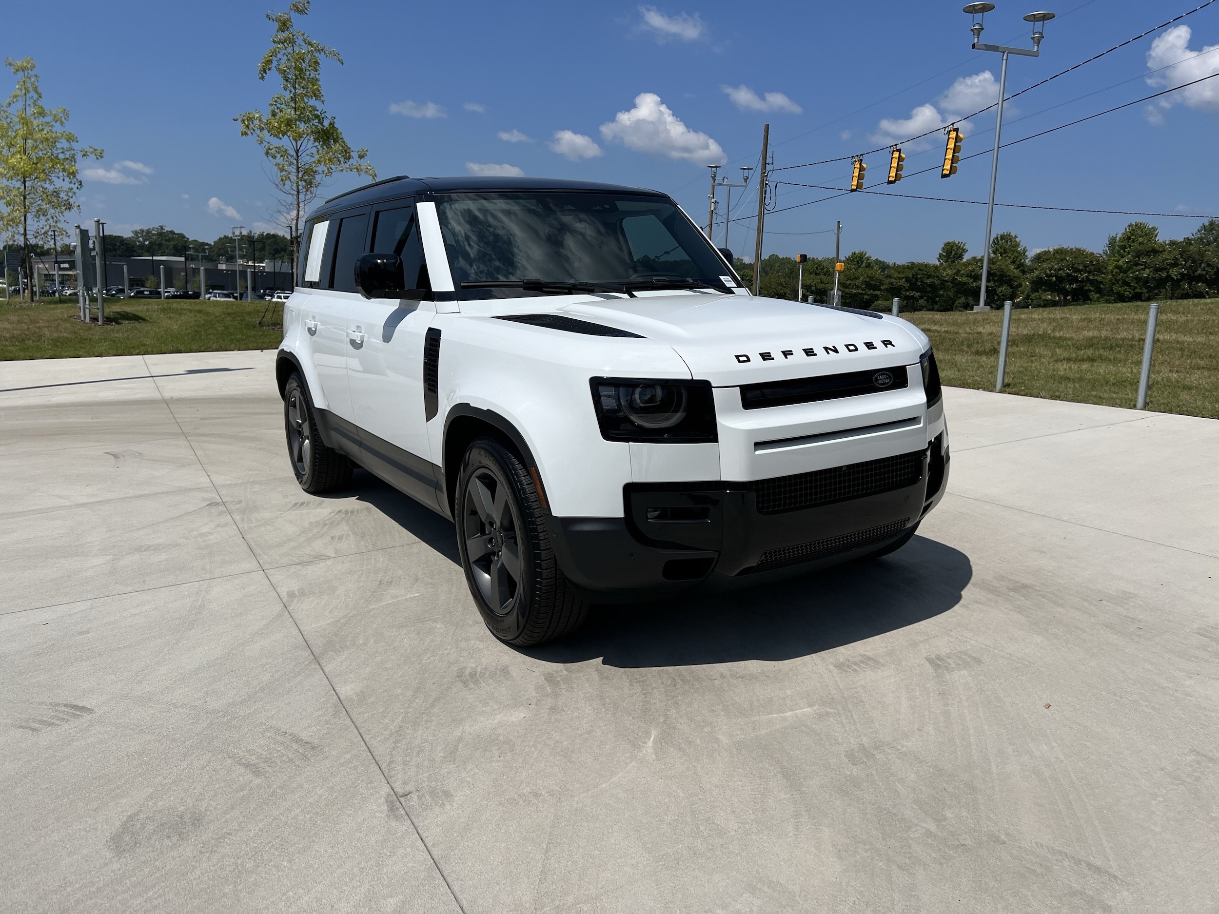 2026 Land Rover Defender S - Photo 1