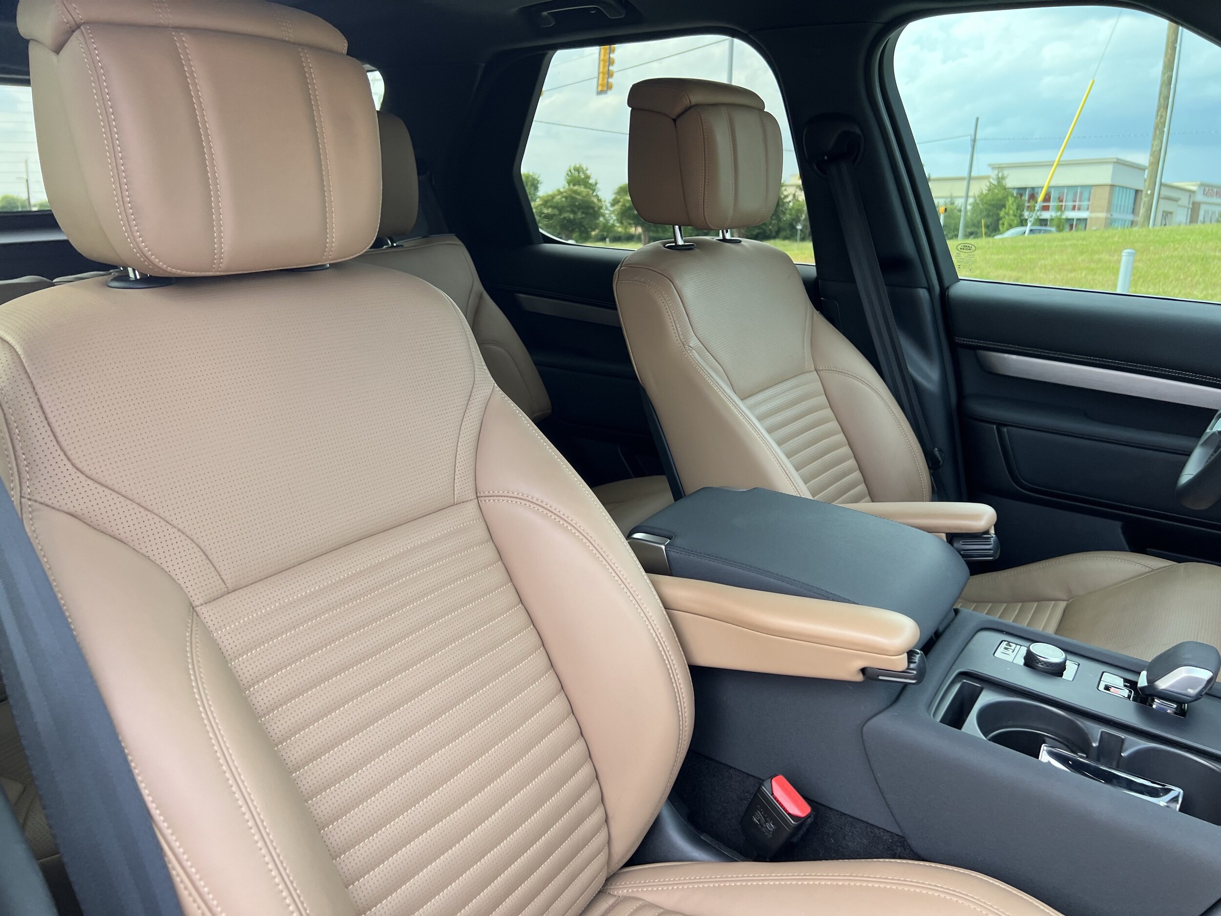 2025 Land Rover Discovery Dynamic SE - Photo 33