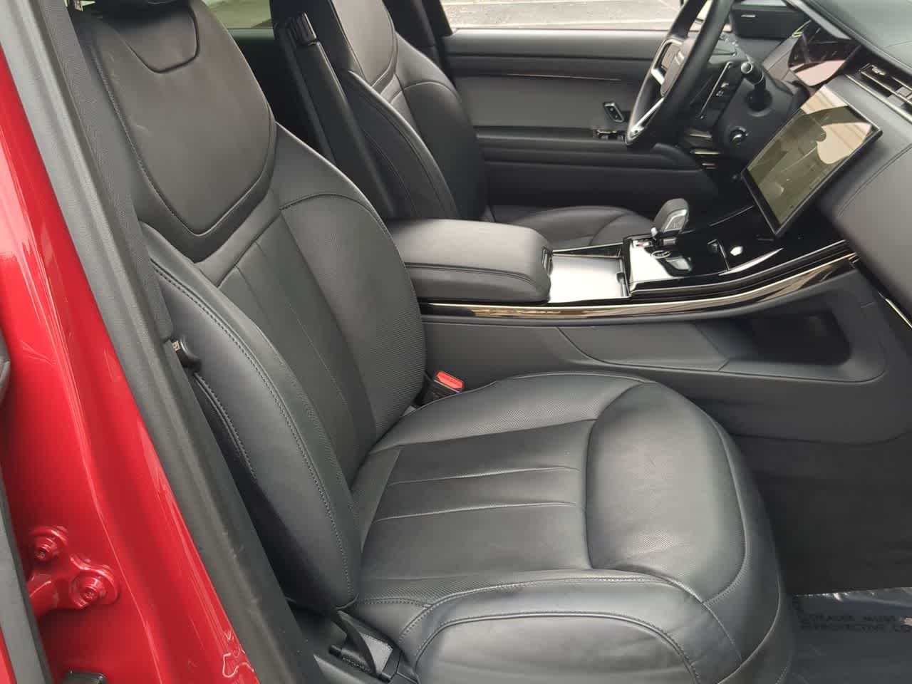 Thumbnail: 2025 Land Rover Range Rover Sport - 24