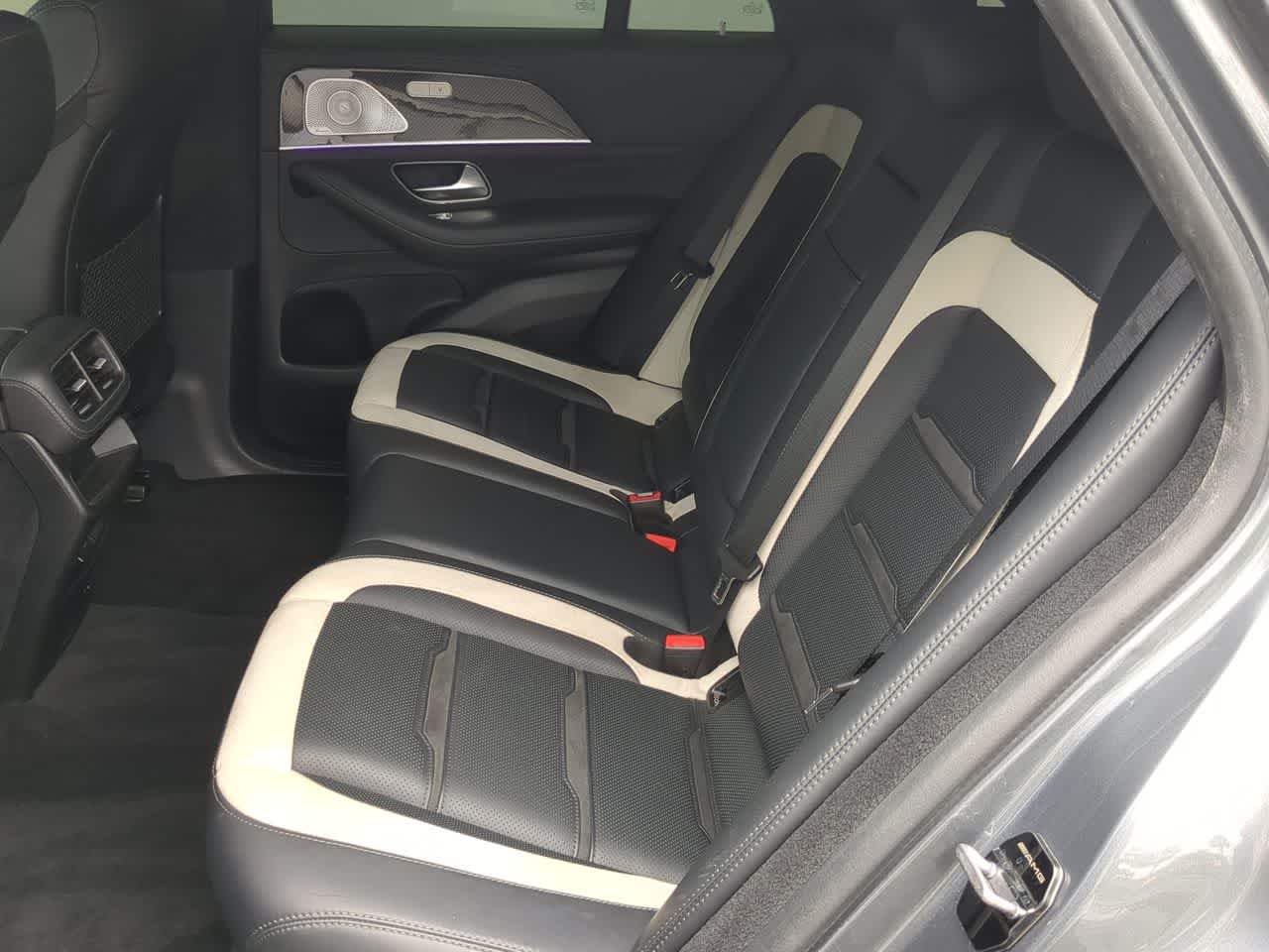 Thumbnail: 2021 Mercedes-Benz GL-Class - 20