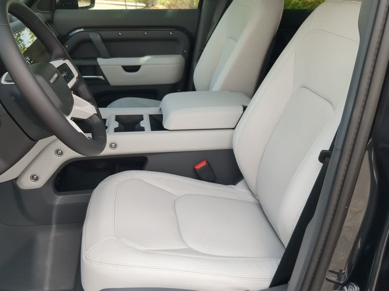 Thumbnail: 2026 Land Rover Defender - 16