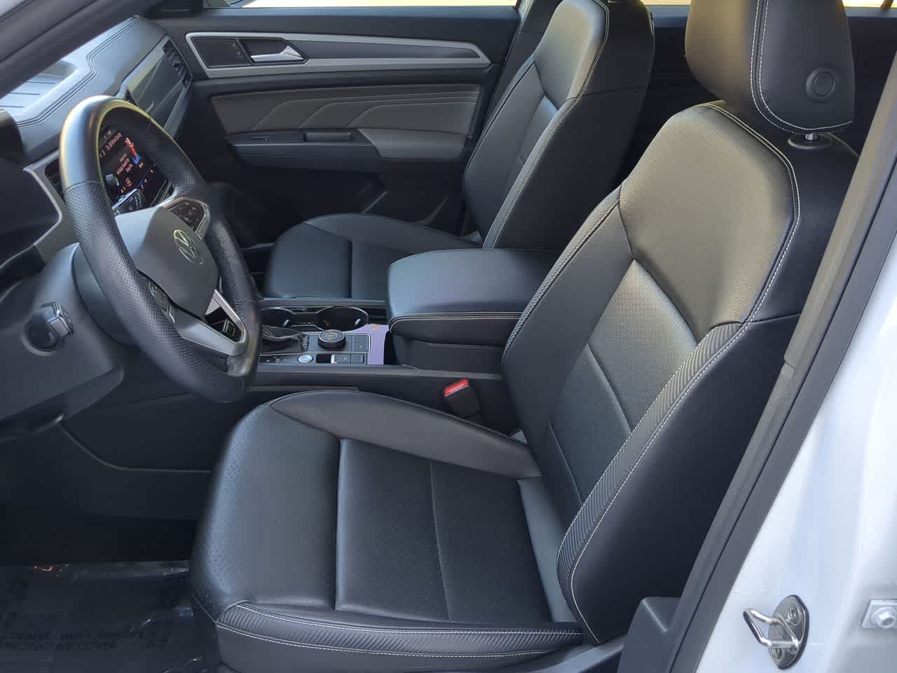 Thumbnail: 2023 Volkswagen Atlas - 16