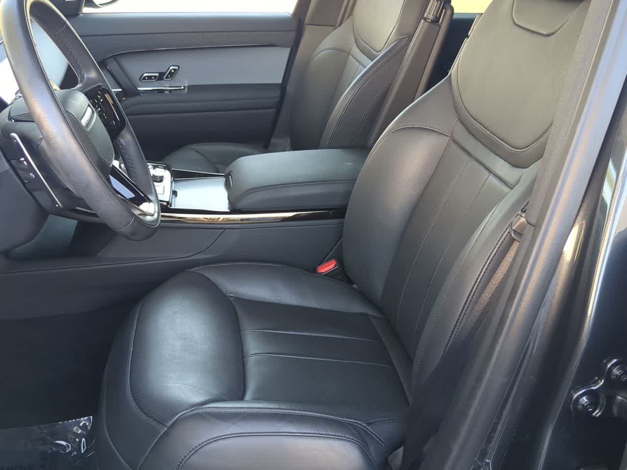 Thumbnail: 2023 Land Rover Range Rover Sport - 16