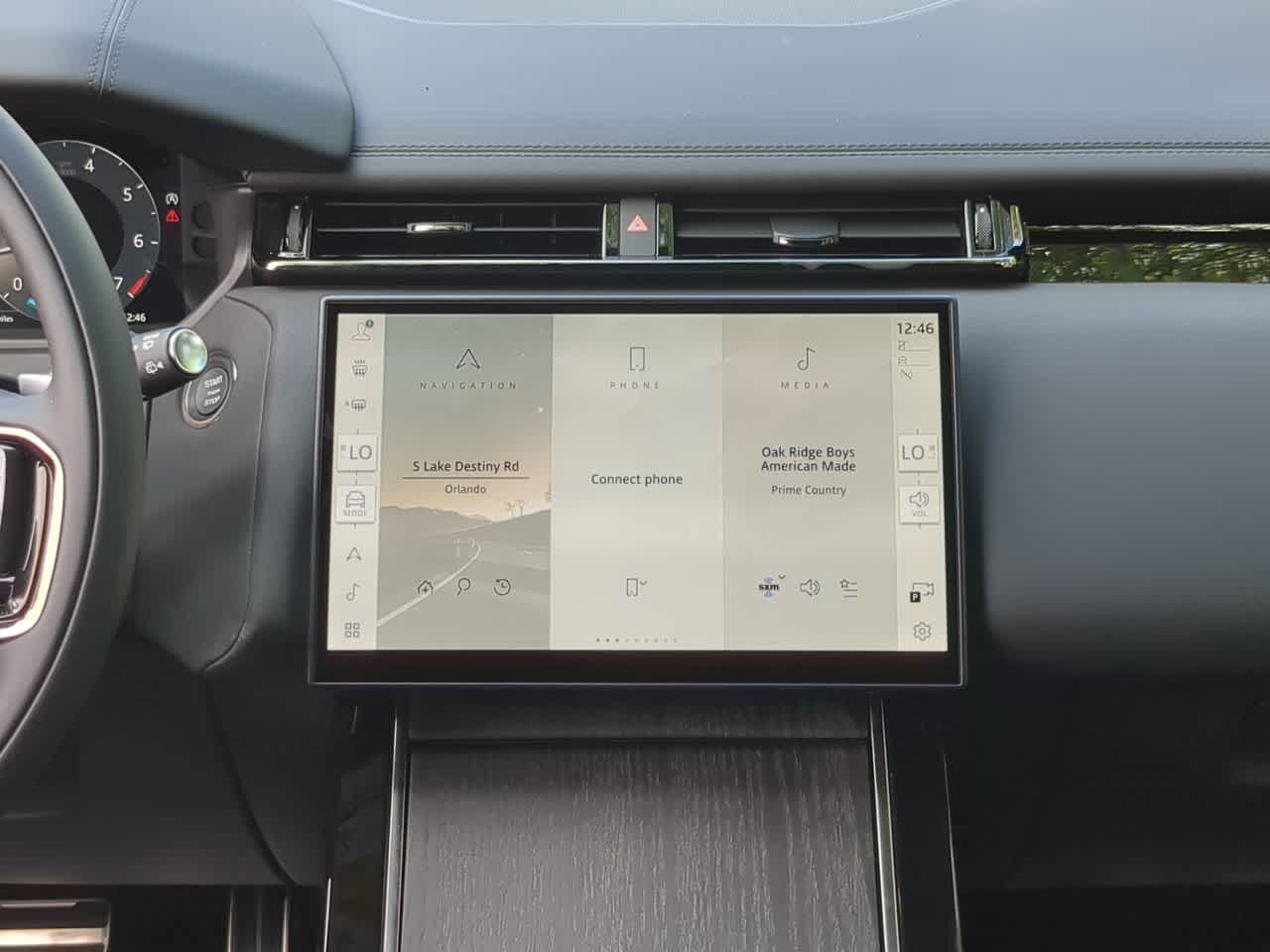 Thumbnail: 2026 Land Rover Range Rover Velar - 30