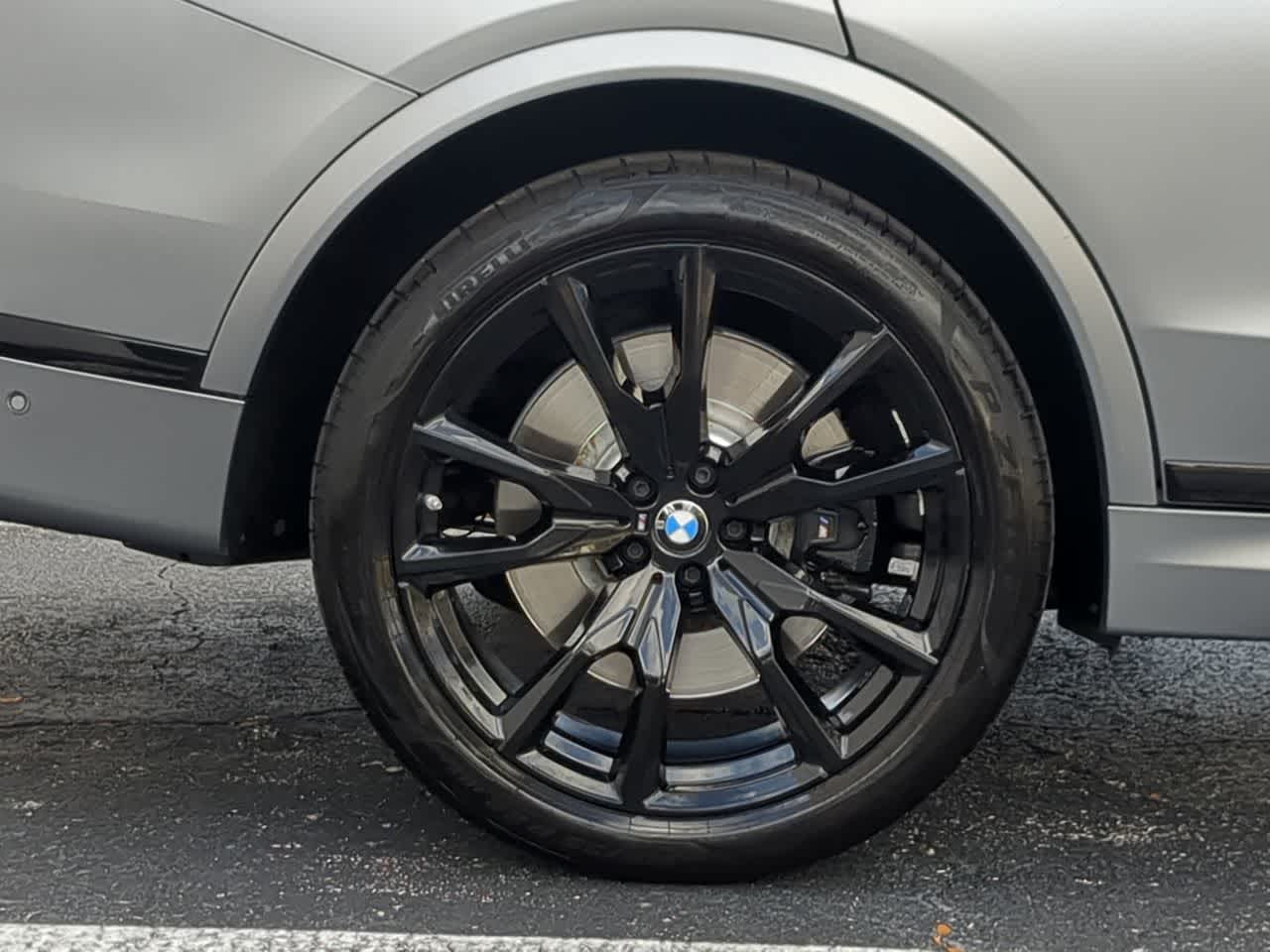 Thumbnail: 2023 BMW M6 - 14