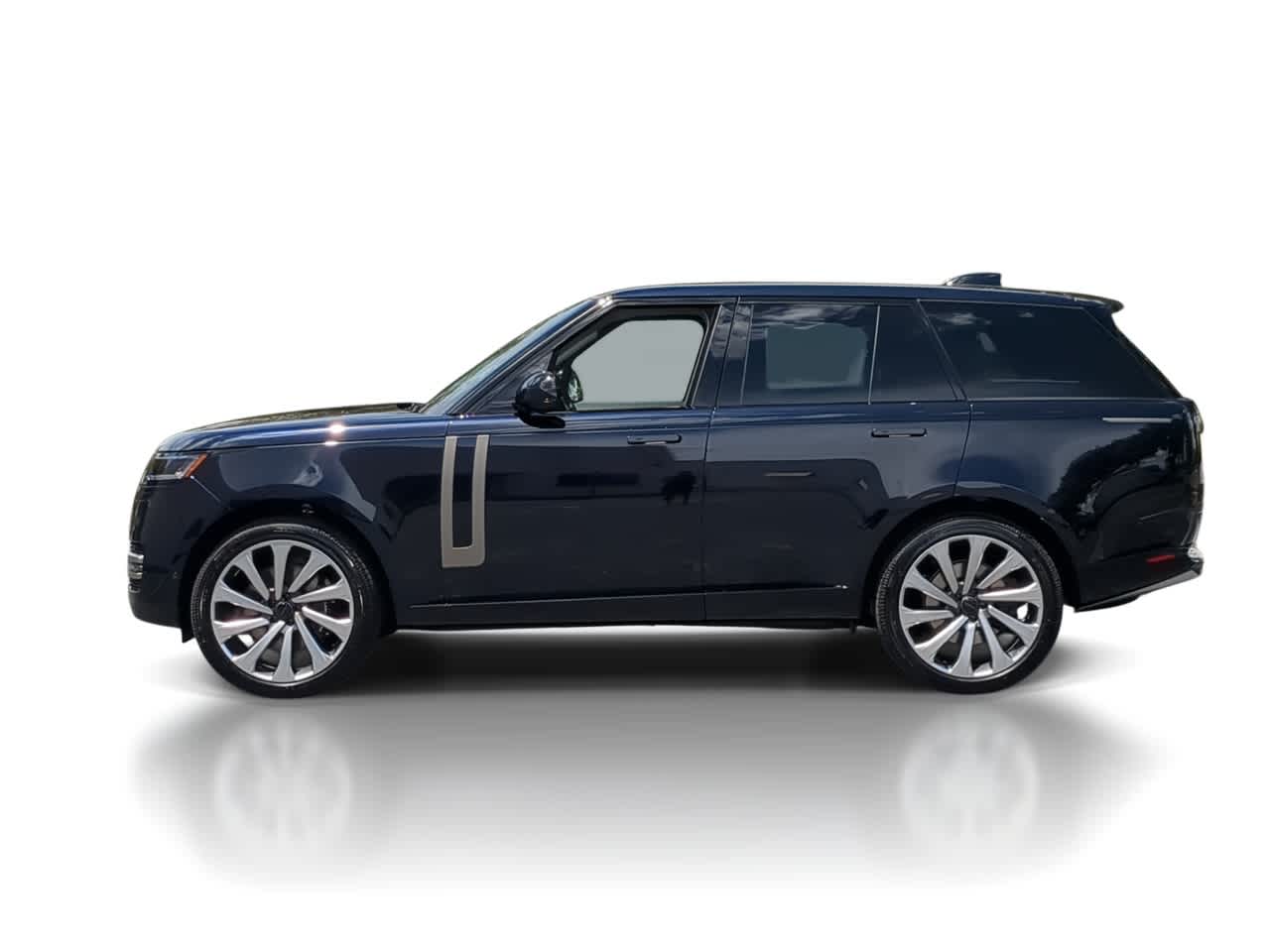 Thumbnail: 2026 Land Rover Range Rover - 5