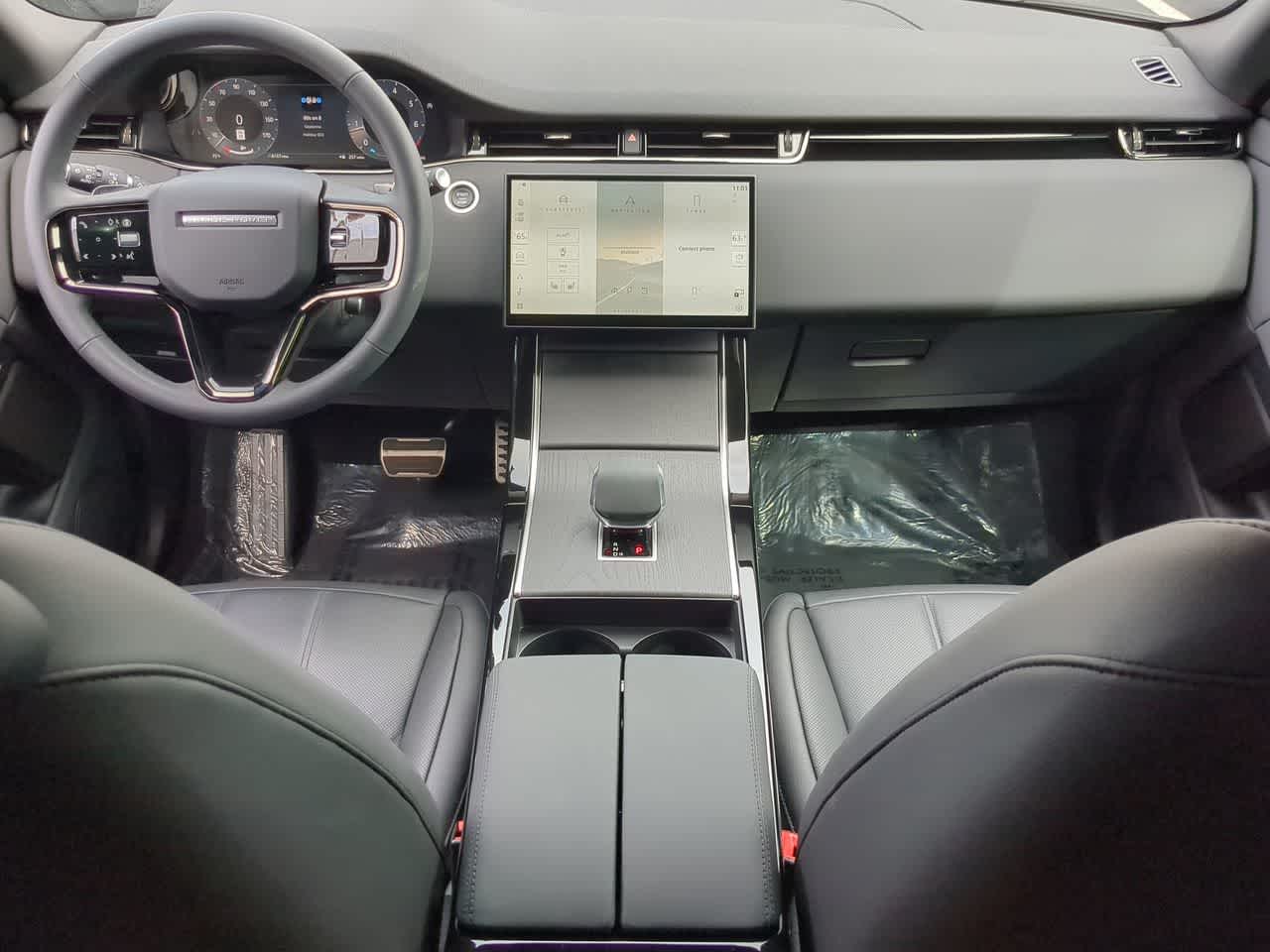 Thumbnail: 2025 Land Rover Range Rover Evoque - 16