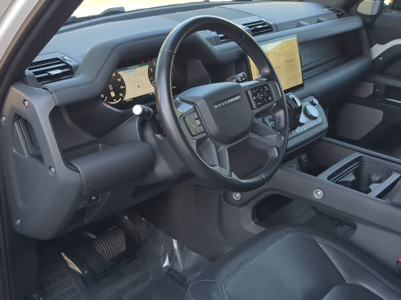 Thumbnail: 2024 Land Rover Defender - 10