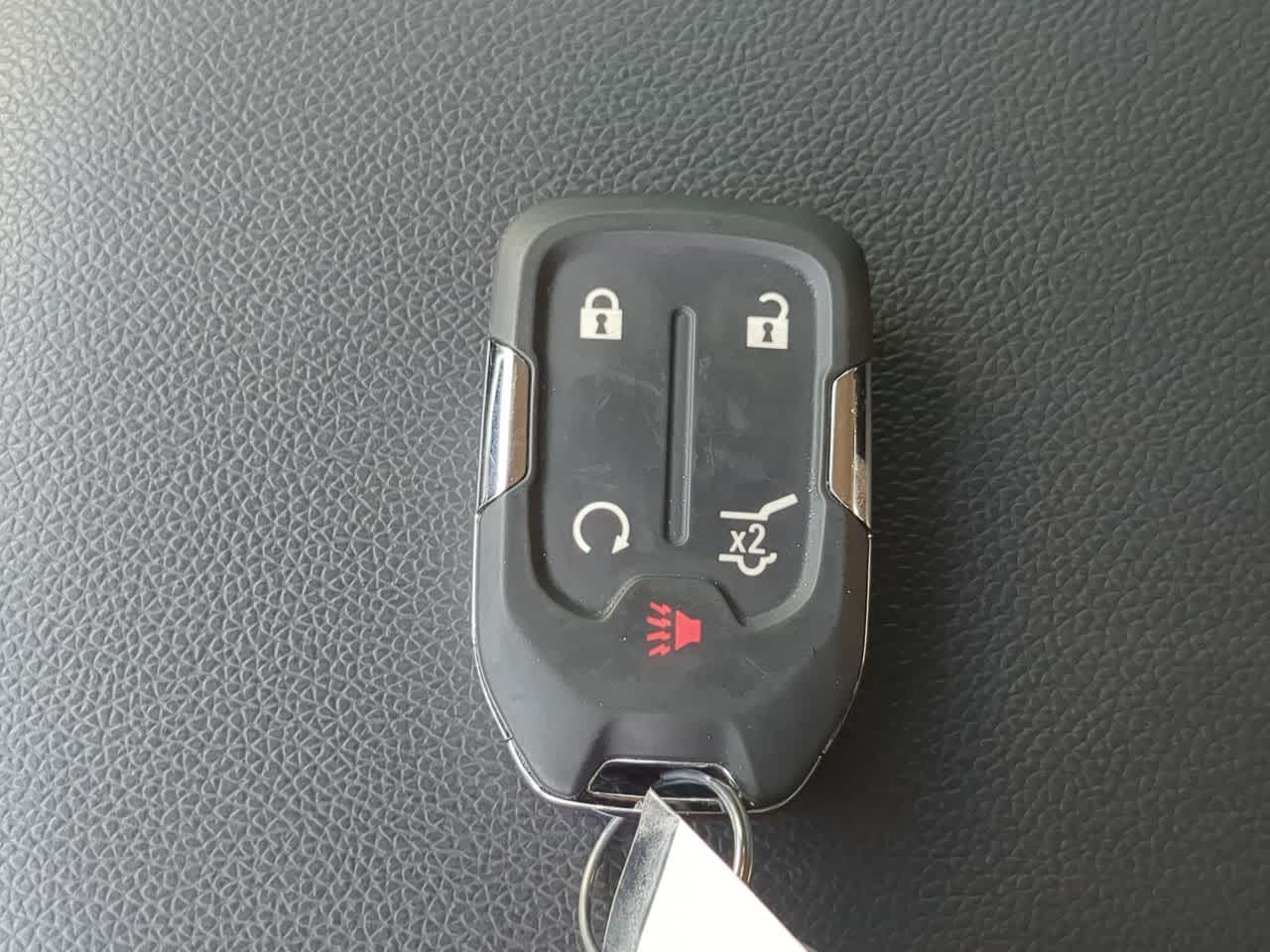 Thumbnail: 2023 GMC Acadia - 33