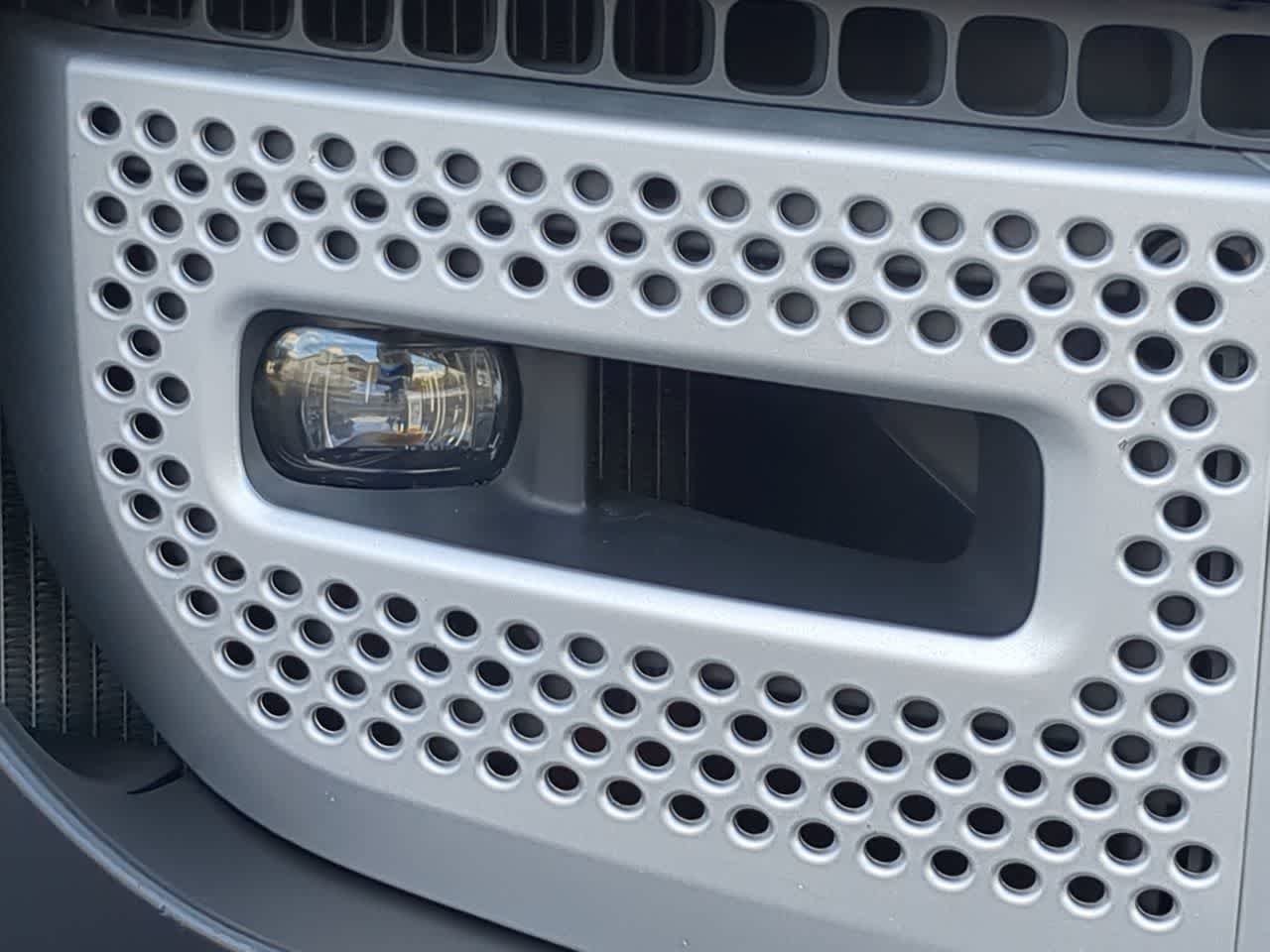 Thumbnail: 2025 Land Rover Defender - 11