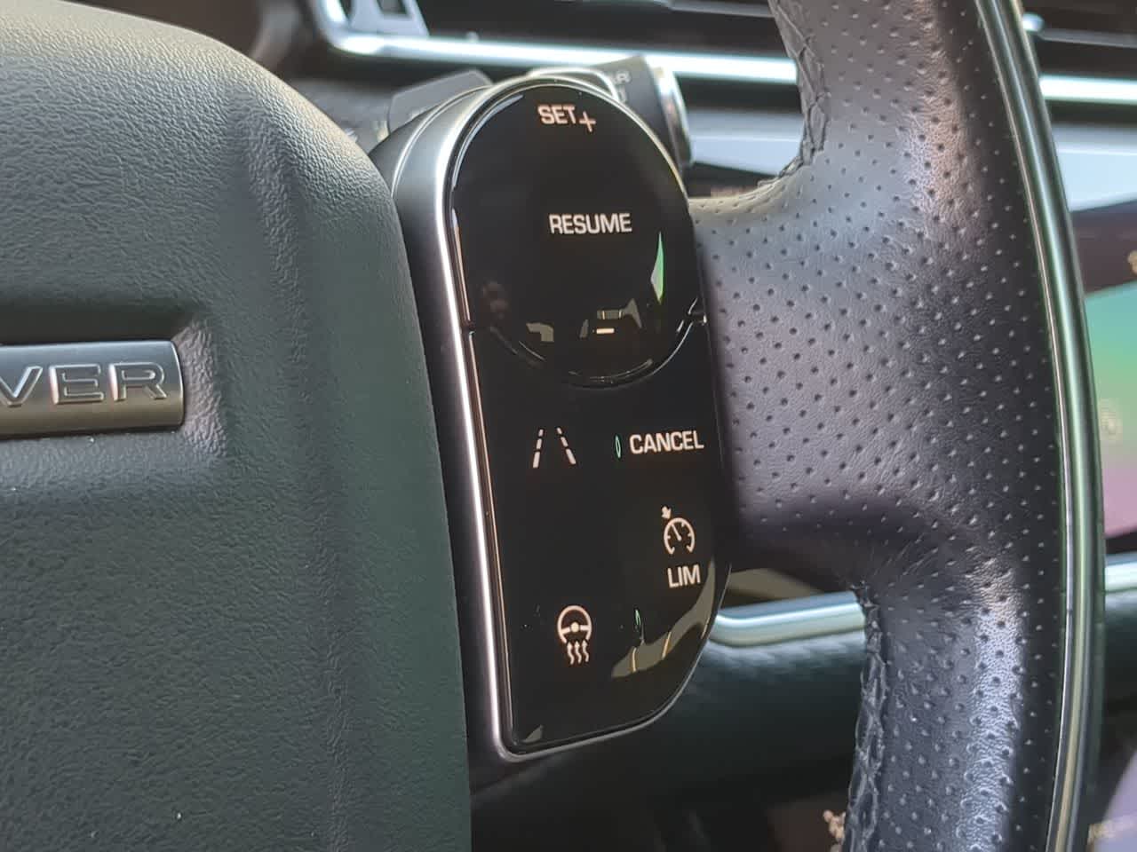 Thumbnail: 2020 Land Rover Range Rover Velar - 26