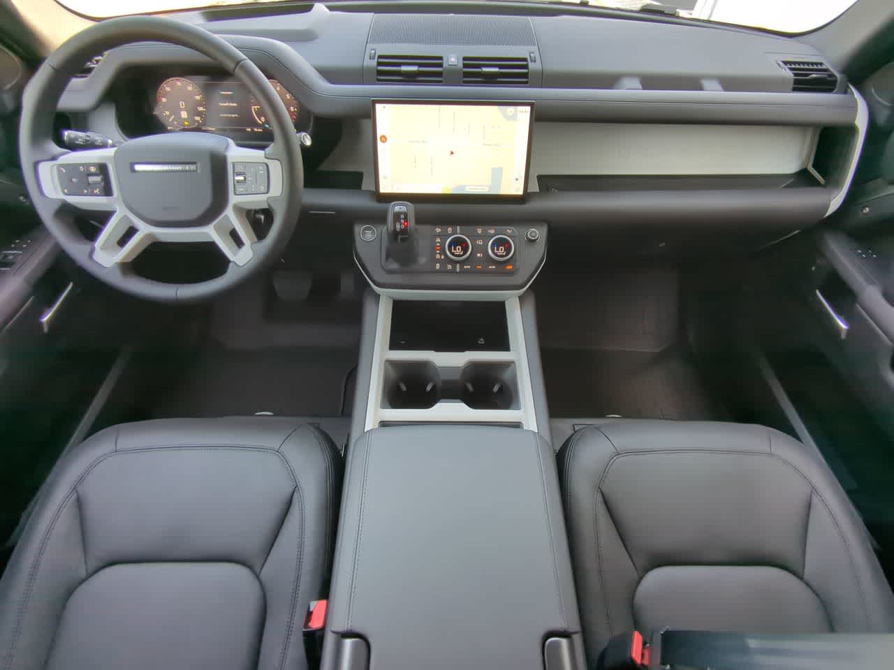 Thumbnail: 2025 Land Rover Defender - 16