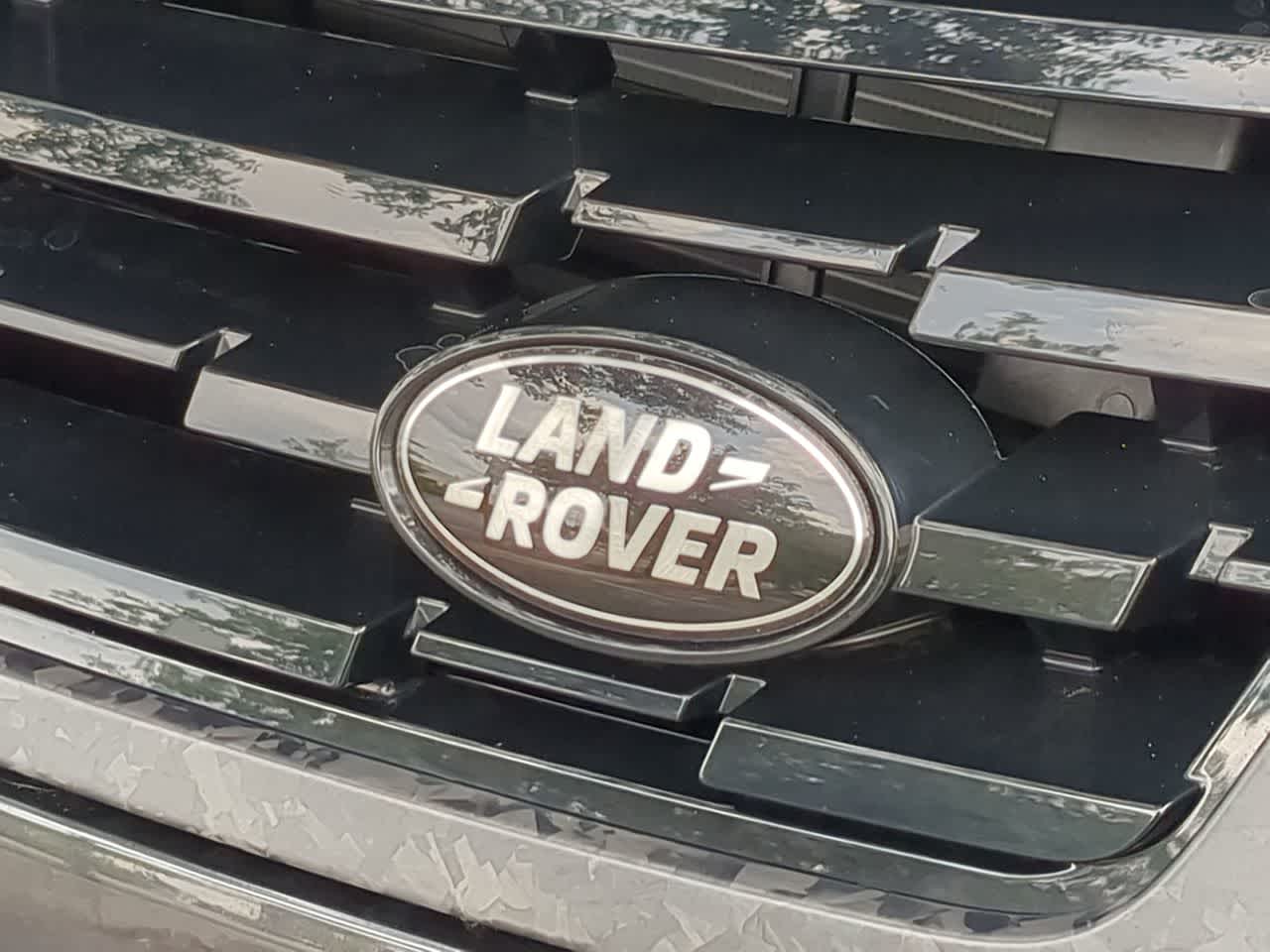 Thumbnail: 2026 Land Rover Range Rover Sport - 11