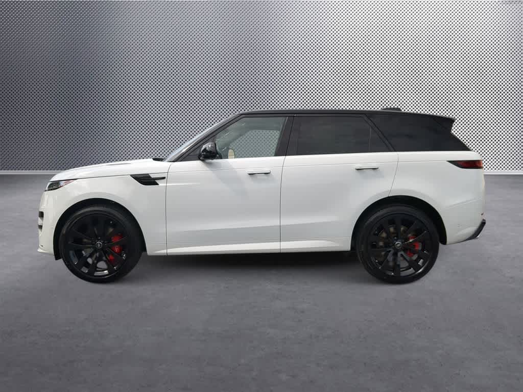 Thumbnail: 2025 Land Rover Range Rover Sport - 5
