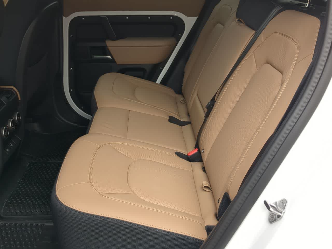 Thumbnail: 2025 Land Rover Defender - 21