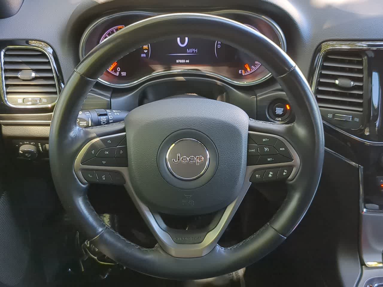 Thumbnail: 2021 Jeep Grand Cherokee - 24