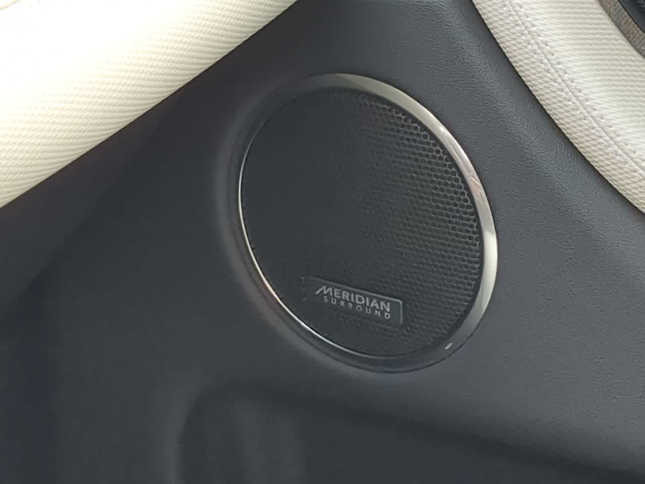 Thumbnail: 2025 Land Rover Discovery Sport - 33