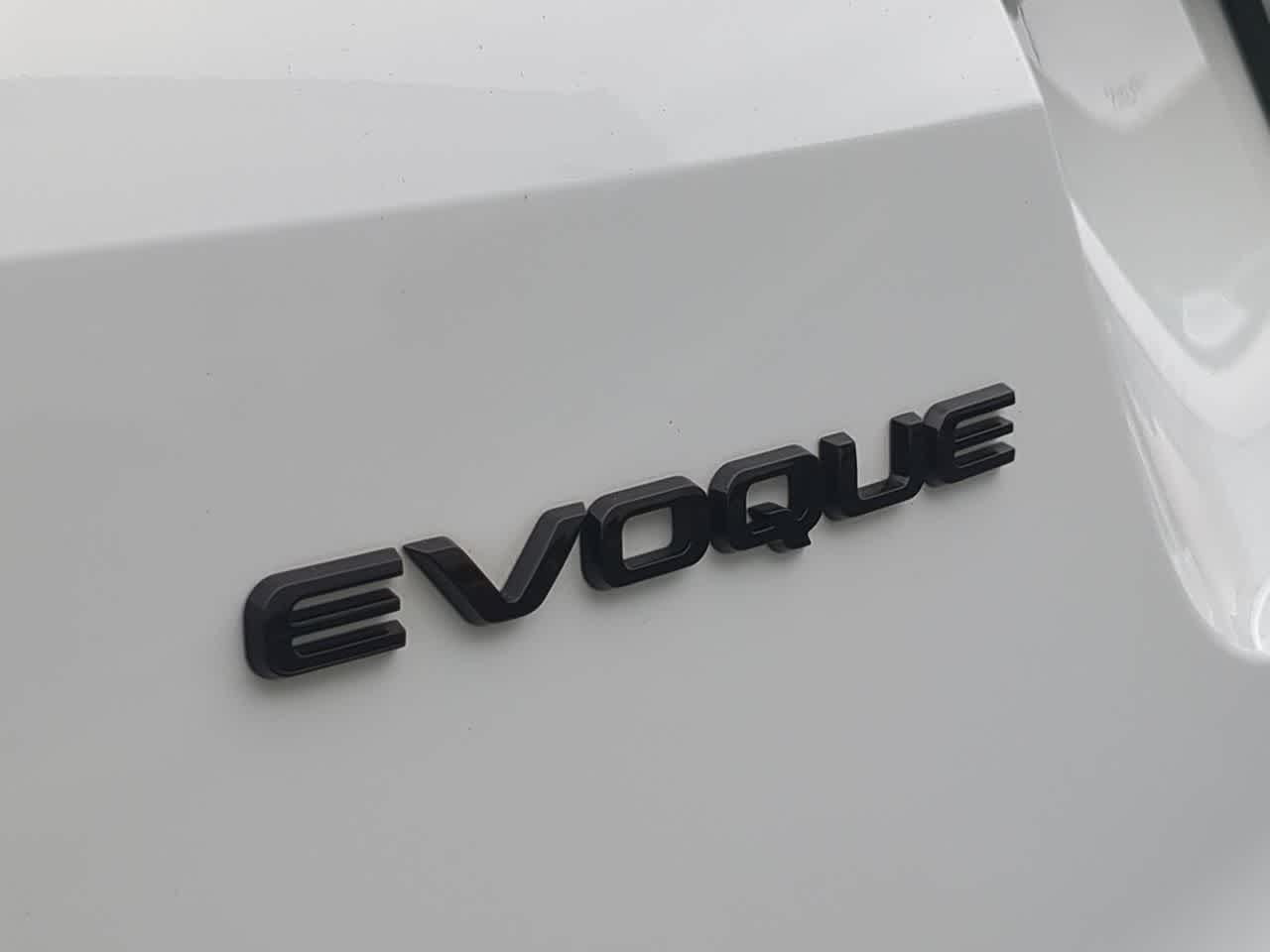 Thumbnail: 2025 Land Rover Range Rover Evoque - 13