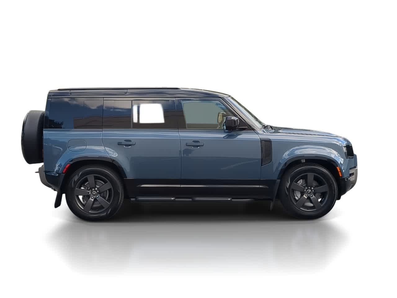 Thumbnail: 2025 Land Rover Defender - 9