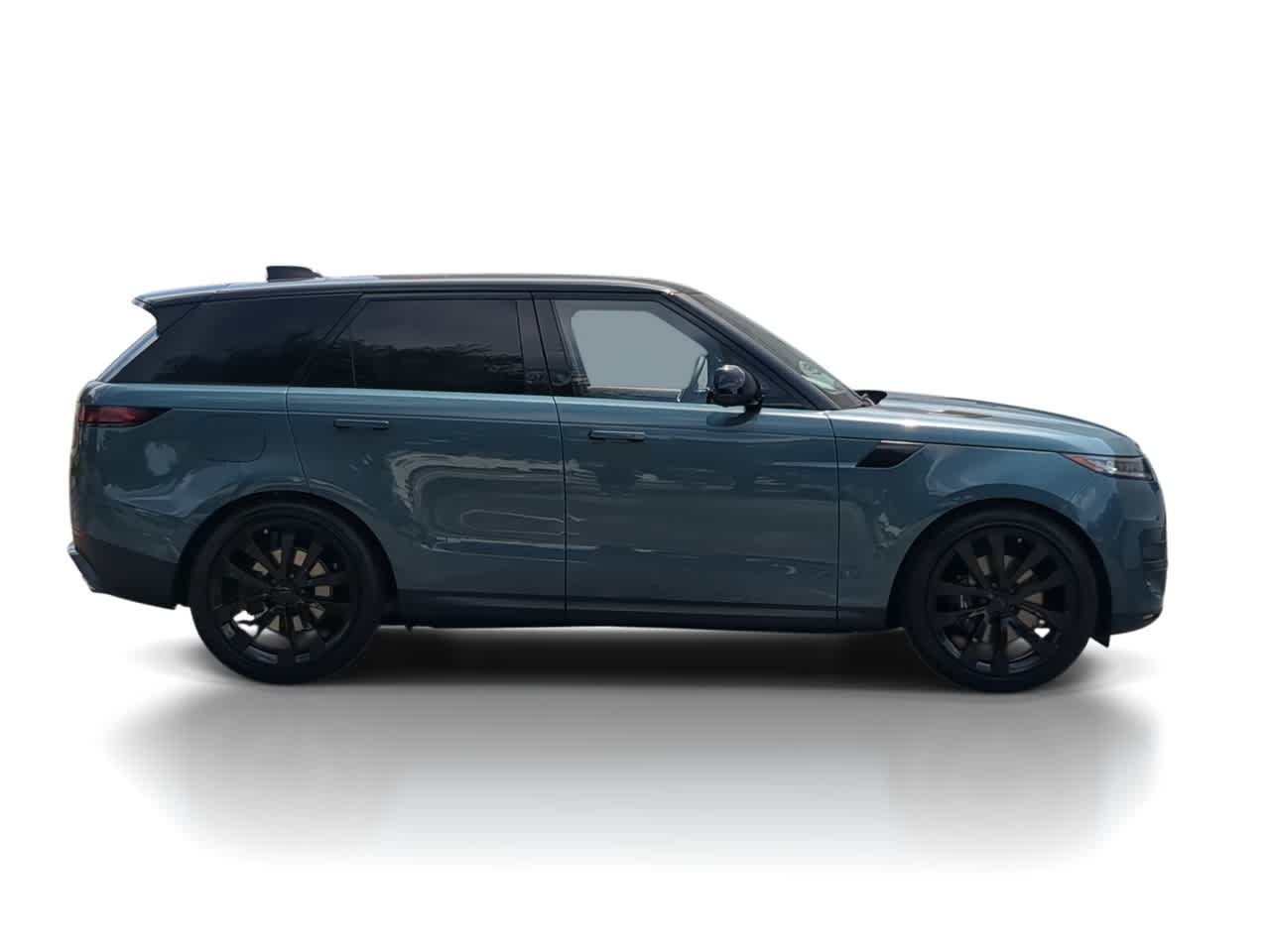 Thumbnail: 2026 Land Rover Range Rover Sport - 9