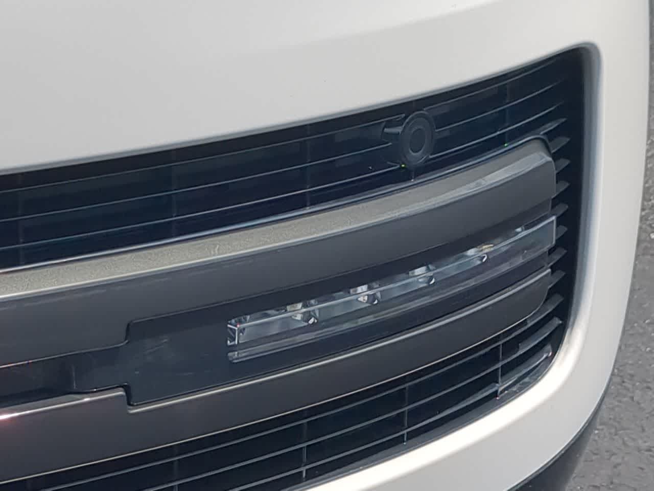 Thumbnail: 2026 Land Rover Range Rover - 11