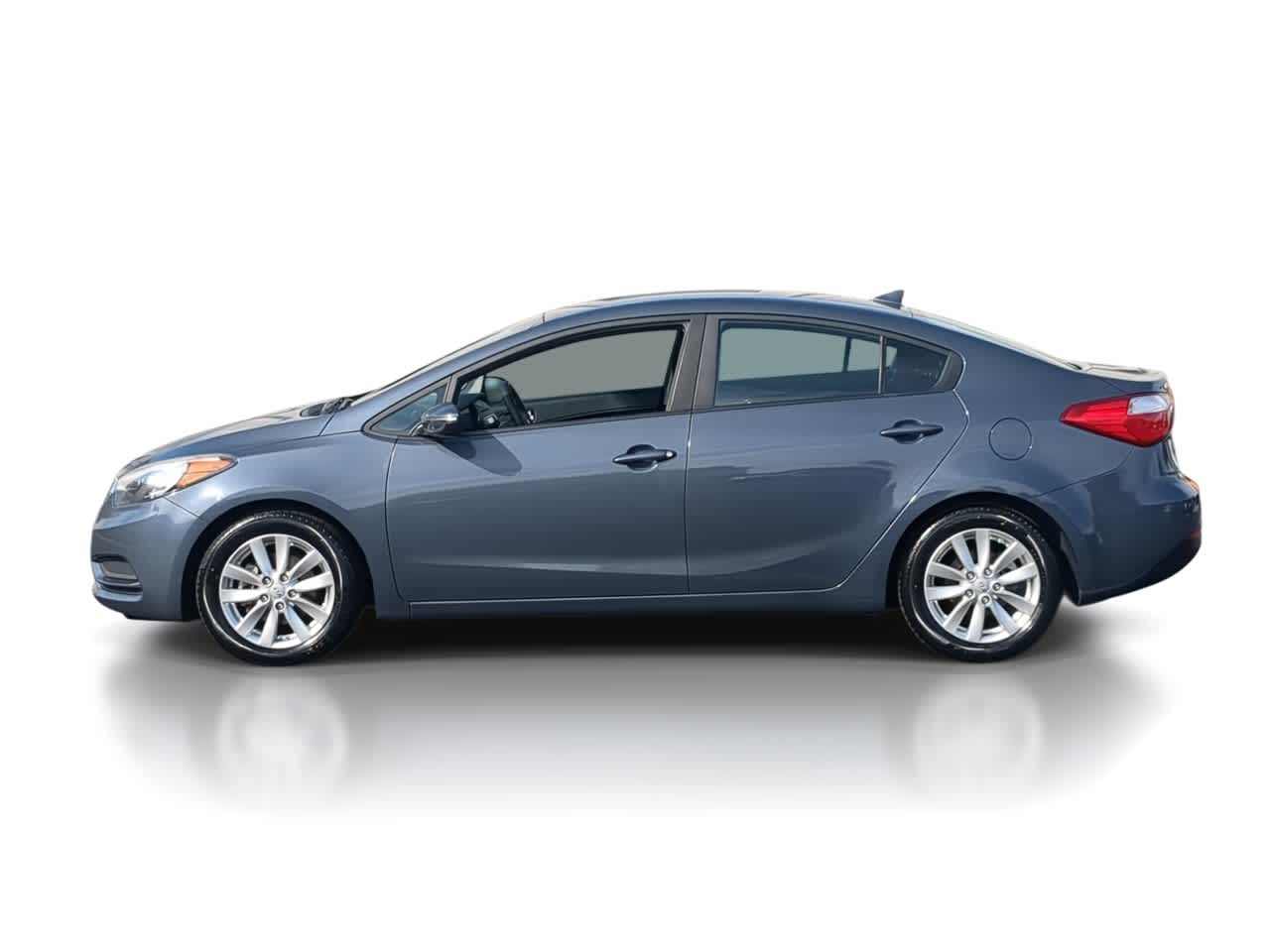 Thumbnail: 2016 Kia Forte - 5