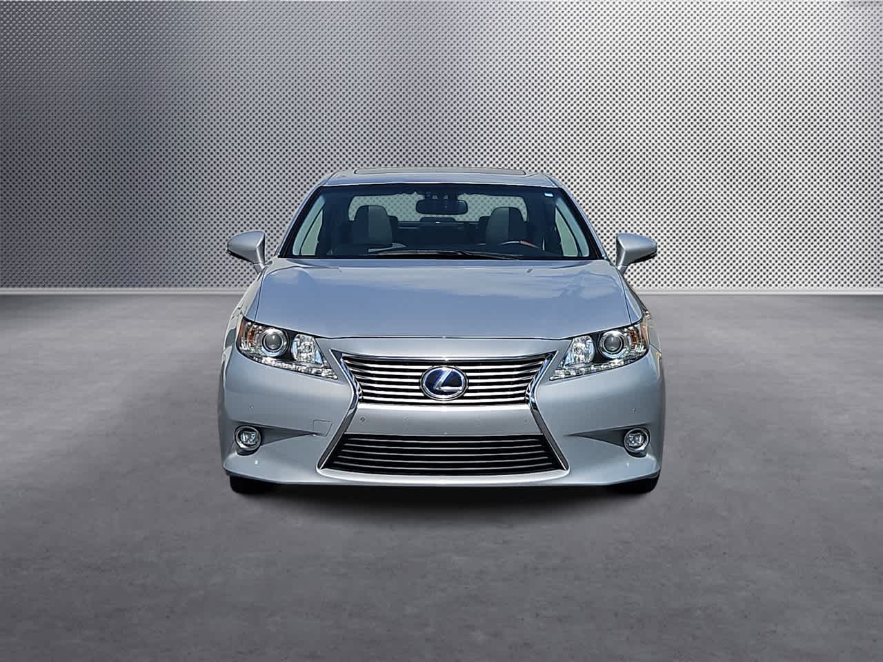 Thumbnail: 2014 Lexus ES - 3