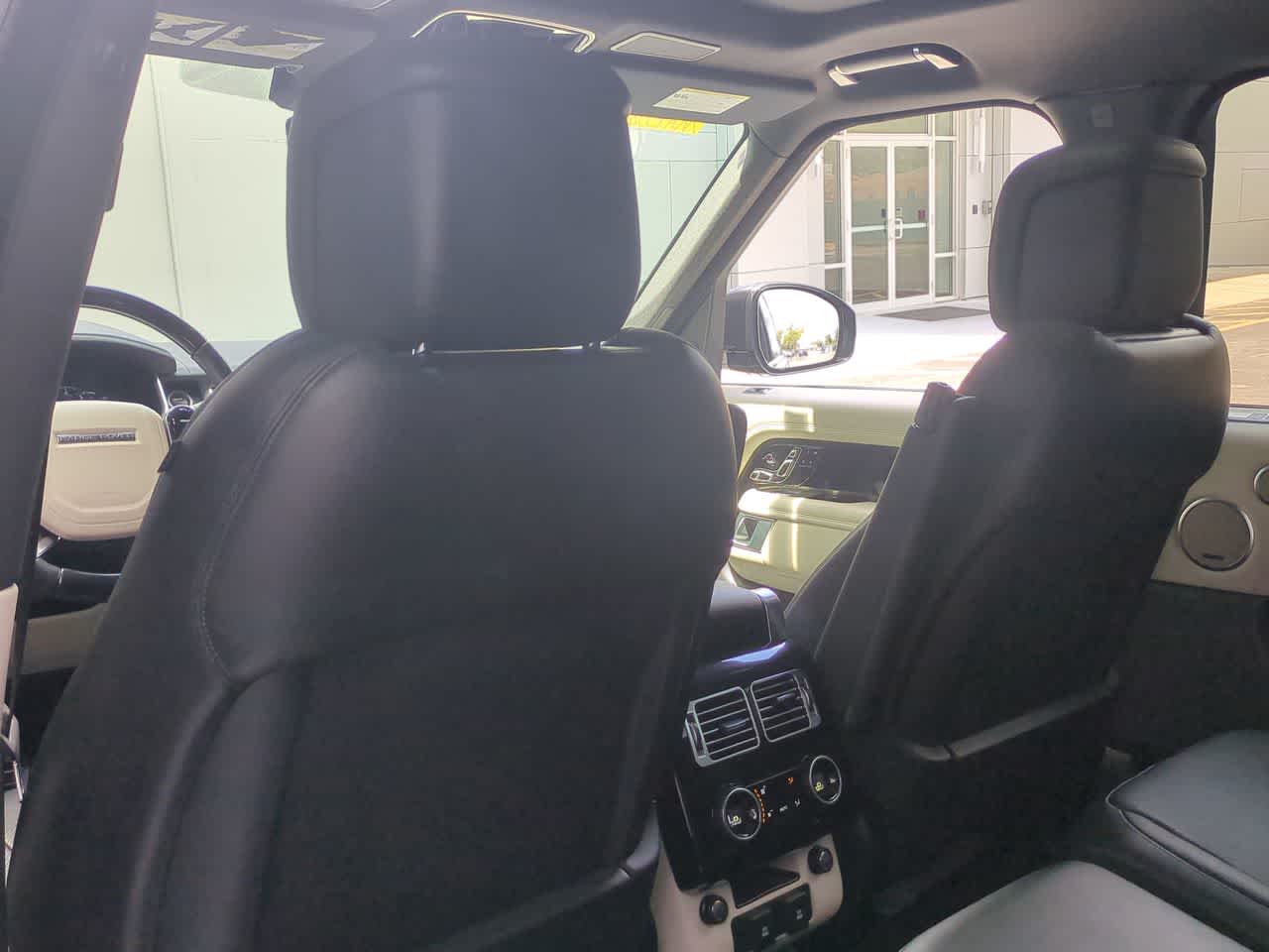 Thumbnail: 2021 Land Rover Range Rover - 19