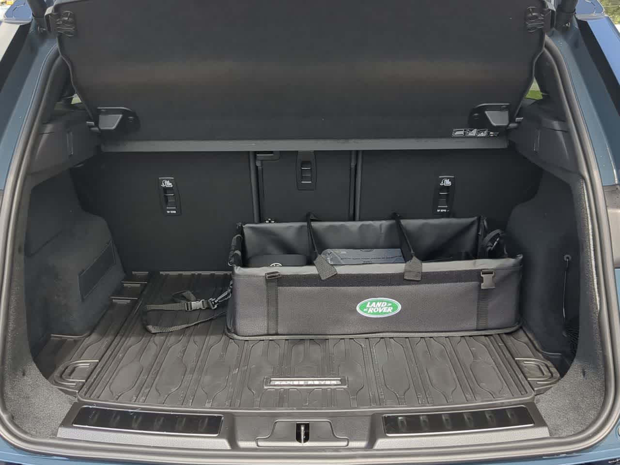 Thumbnail: 2026 Land Rover Range Rover Evoque - 37