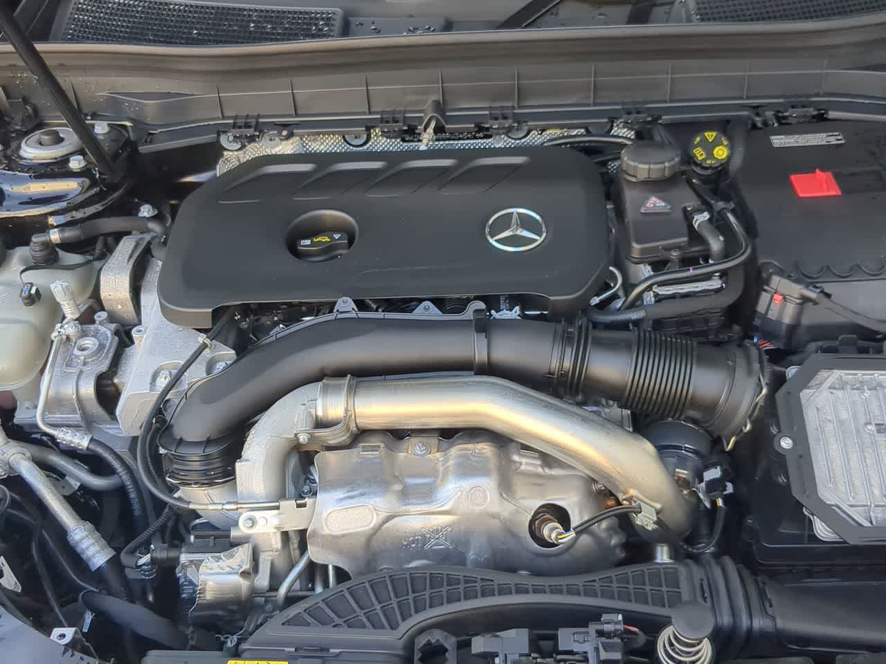 Thumbnail: 2024 Mercedes-Benz GLB - 15