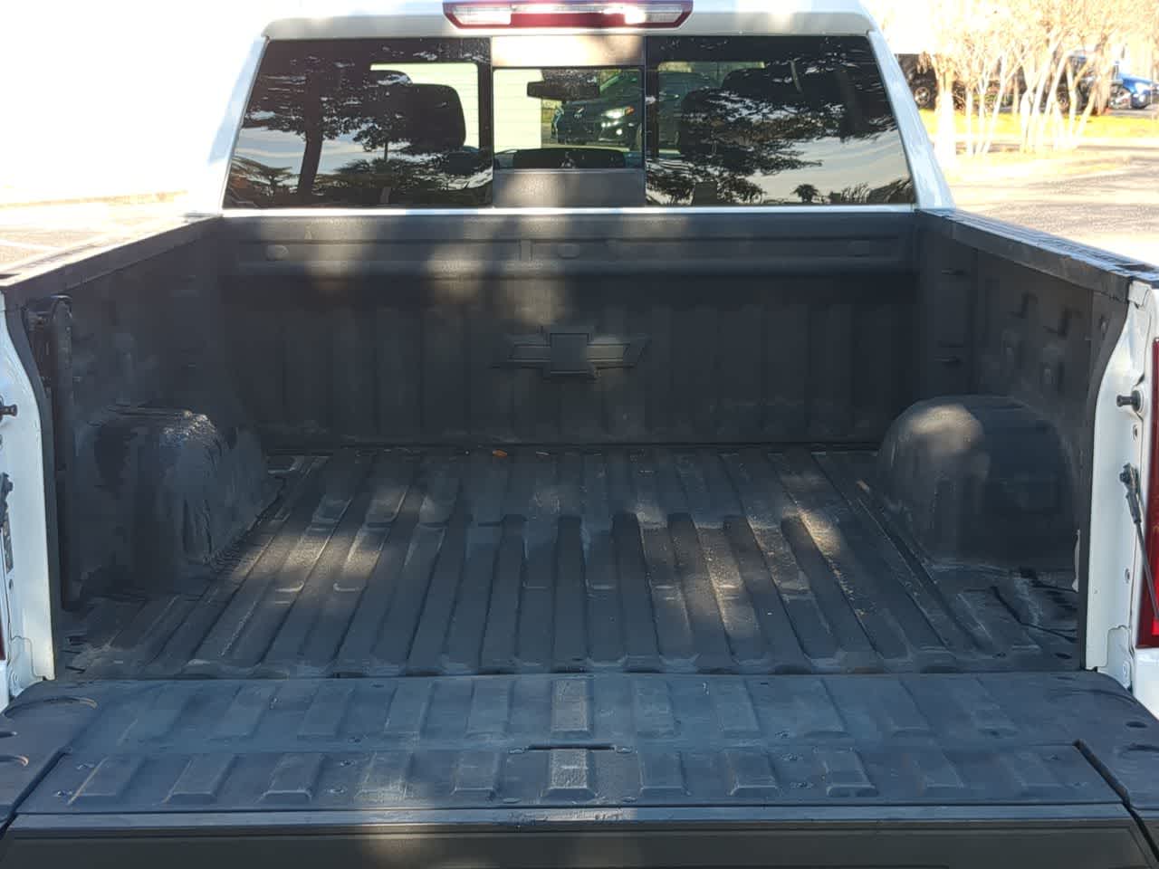 Thumbnail: 2022 Chevrolet Silverado 1500 - 28